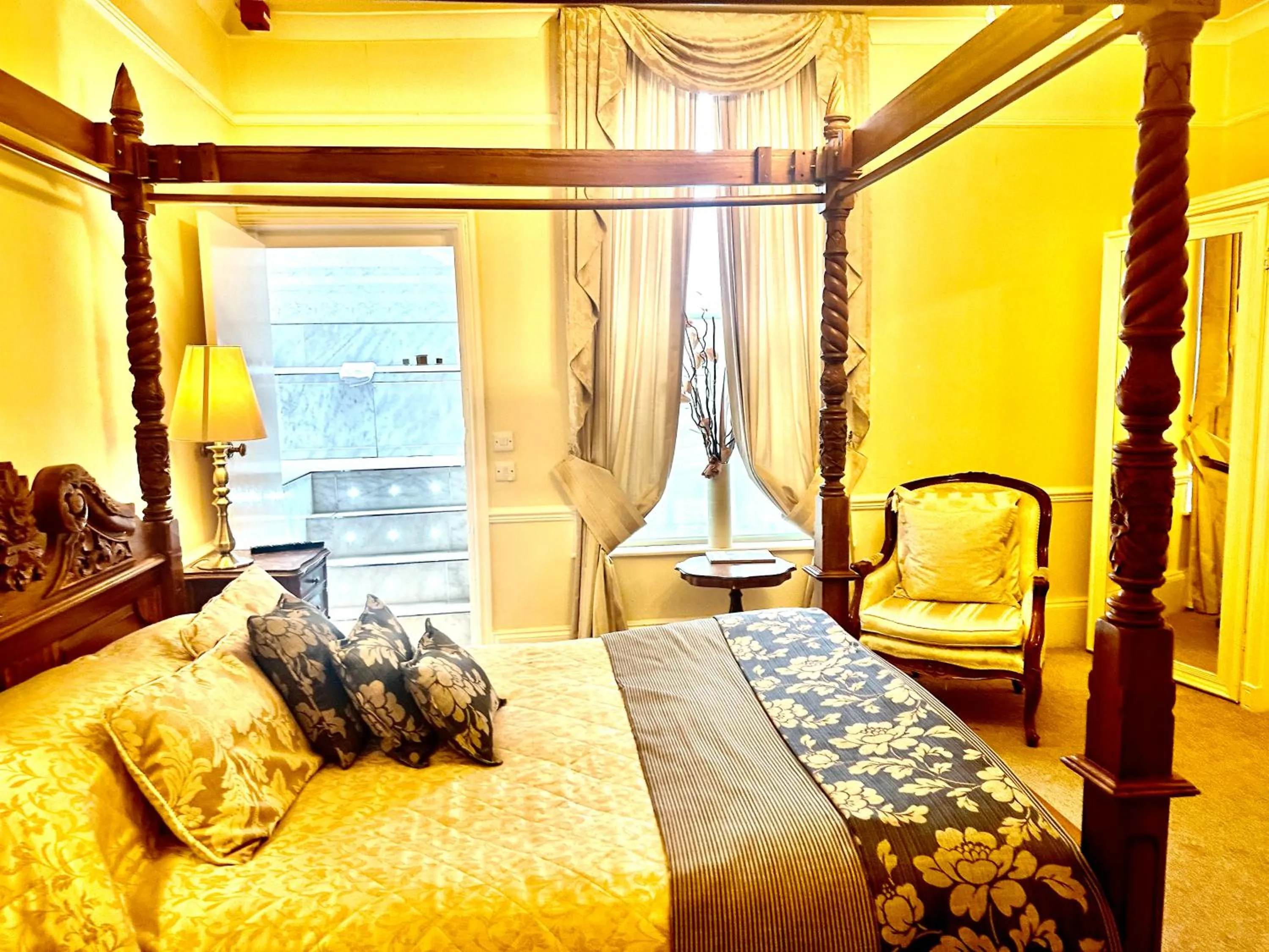 Bed in Munstone House