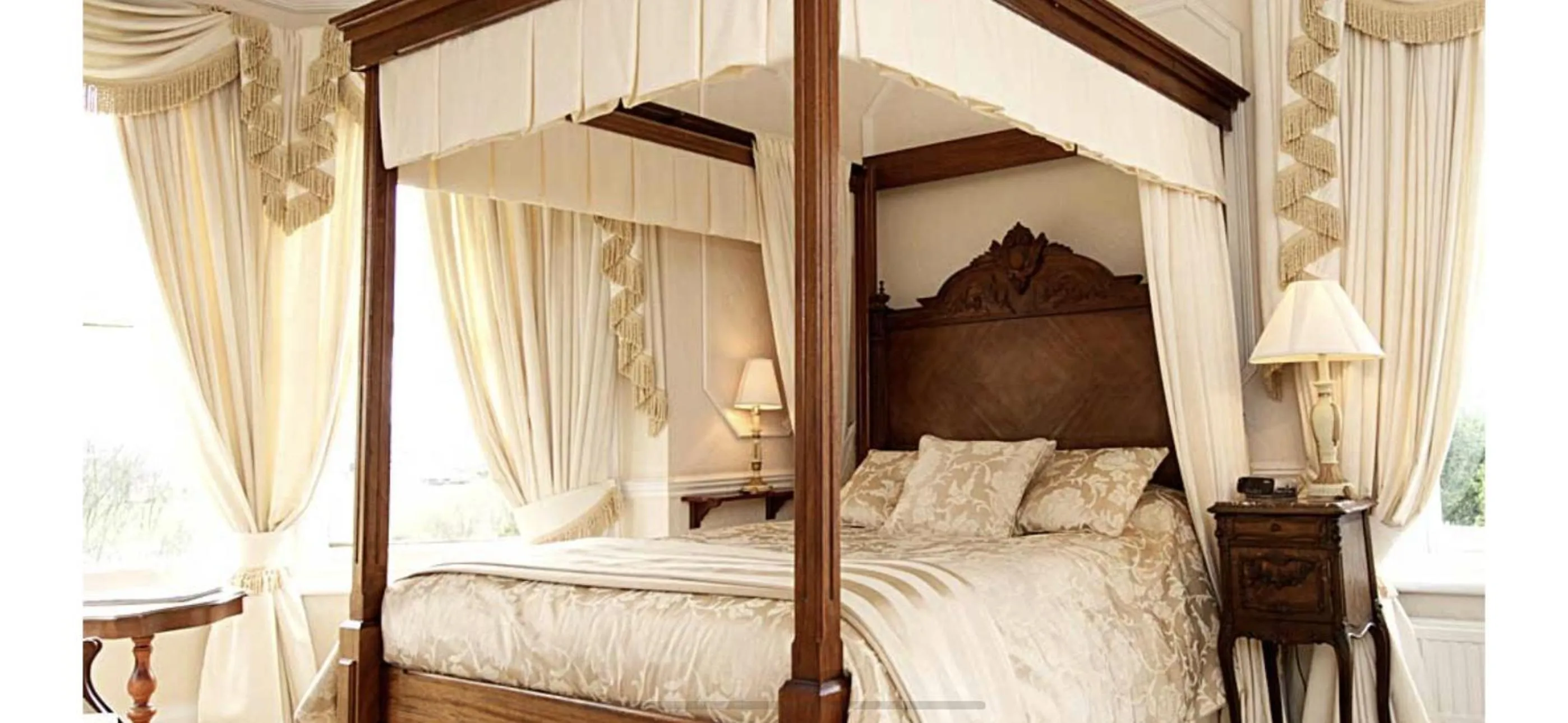 Bed in Munstone House