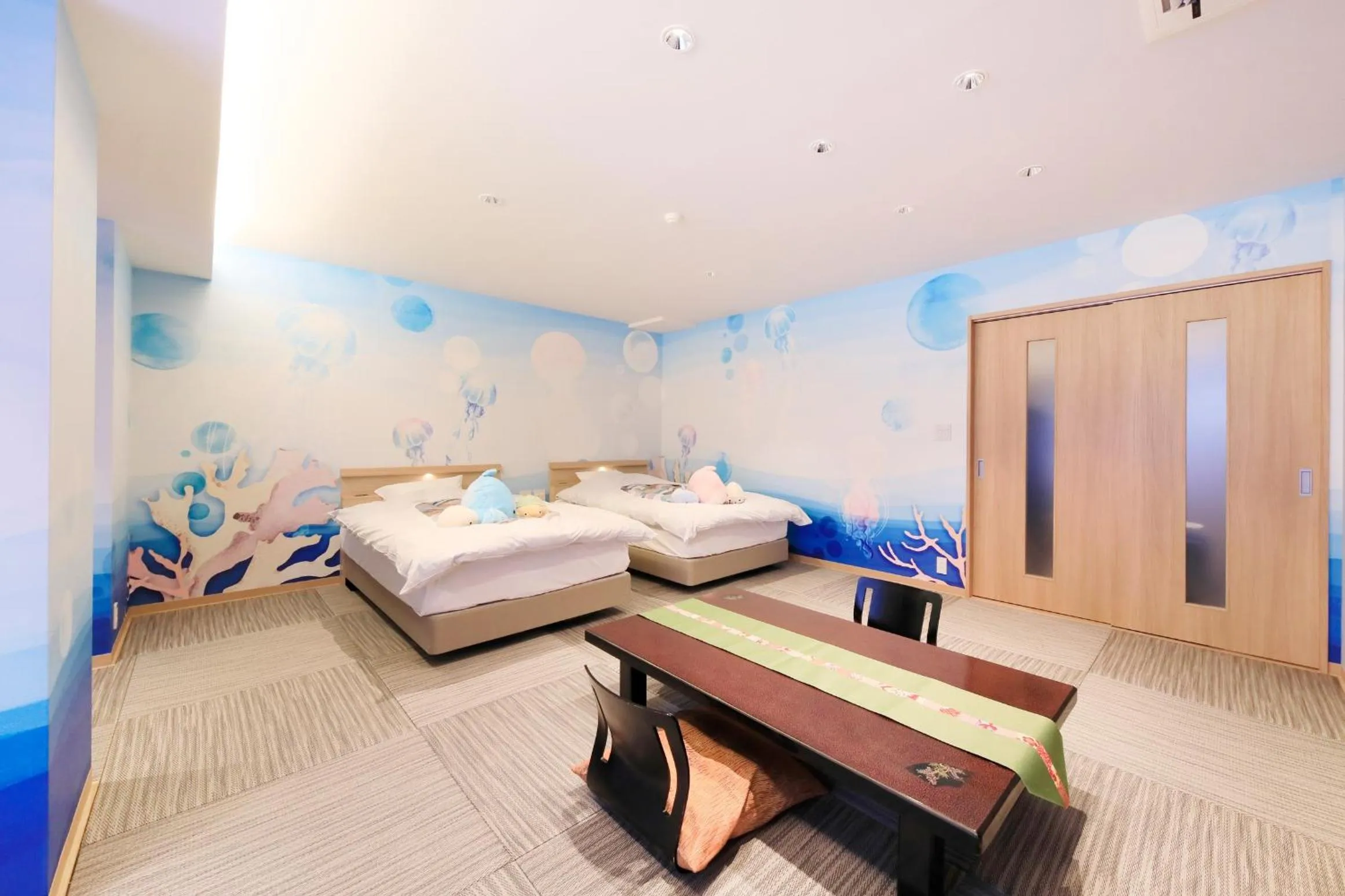 Photo of the whole room, Bed in Yuyado Mikannoki