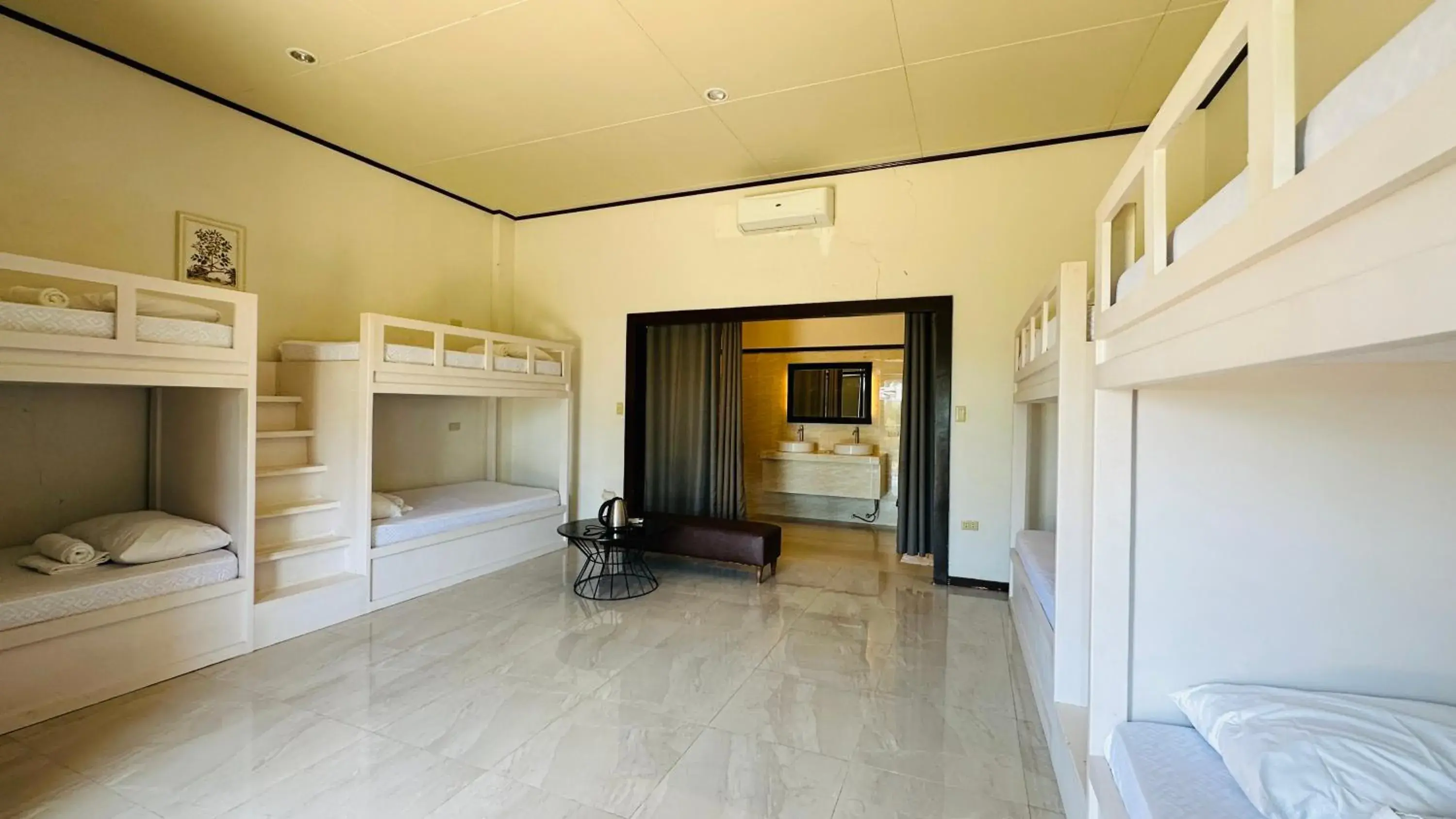 8-Bed Mixed Dormitory Room in Tugsaw Resort 8-Bed Mixed Dormitory Room in Tugsaw Resort