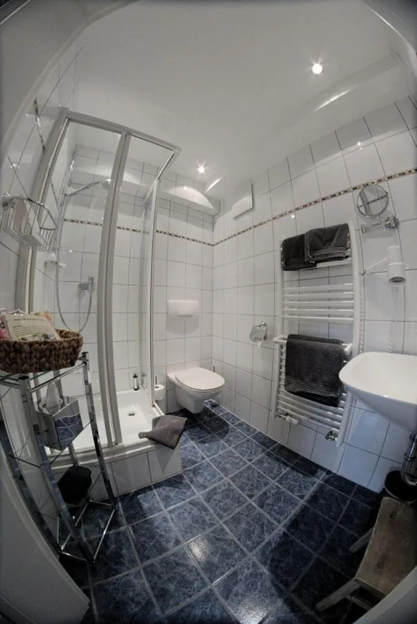 Bathroom in GoldGemäuer Appartements