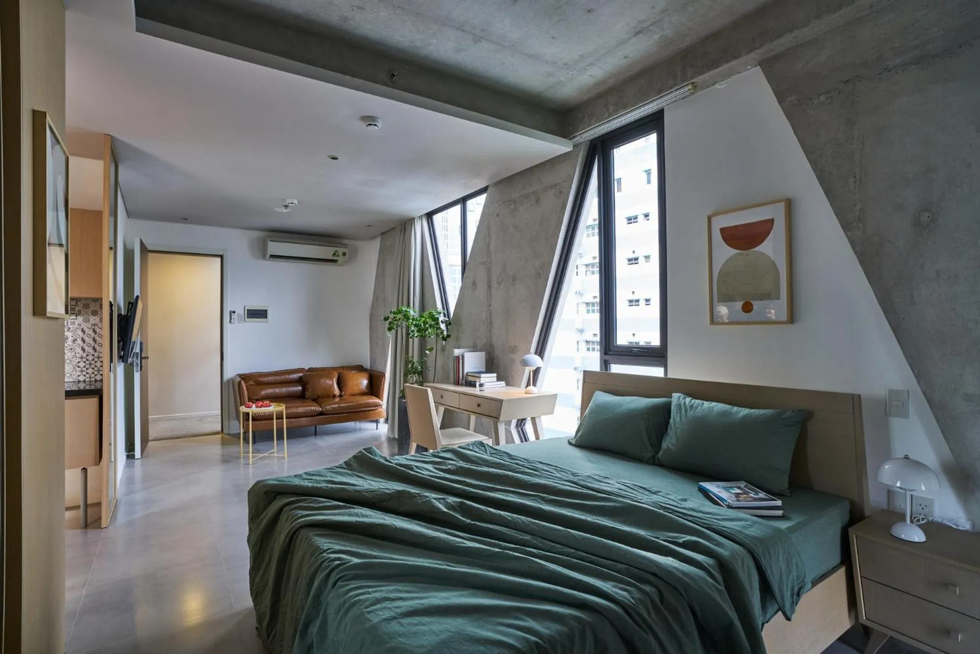 Bed in Express by M Village Nguyễn Văn Thủ