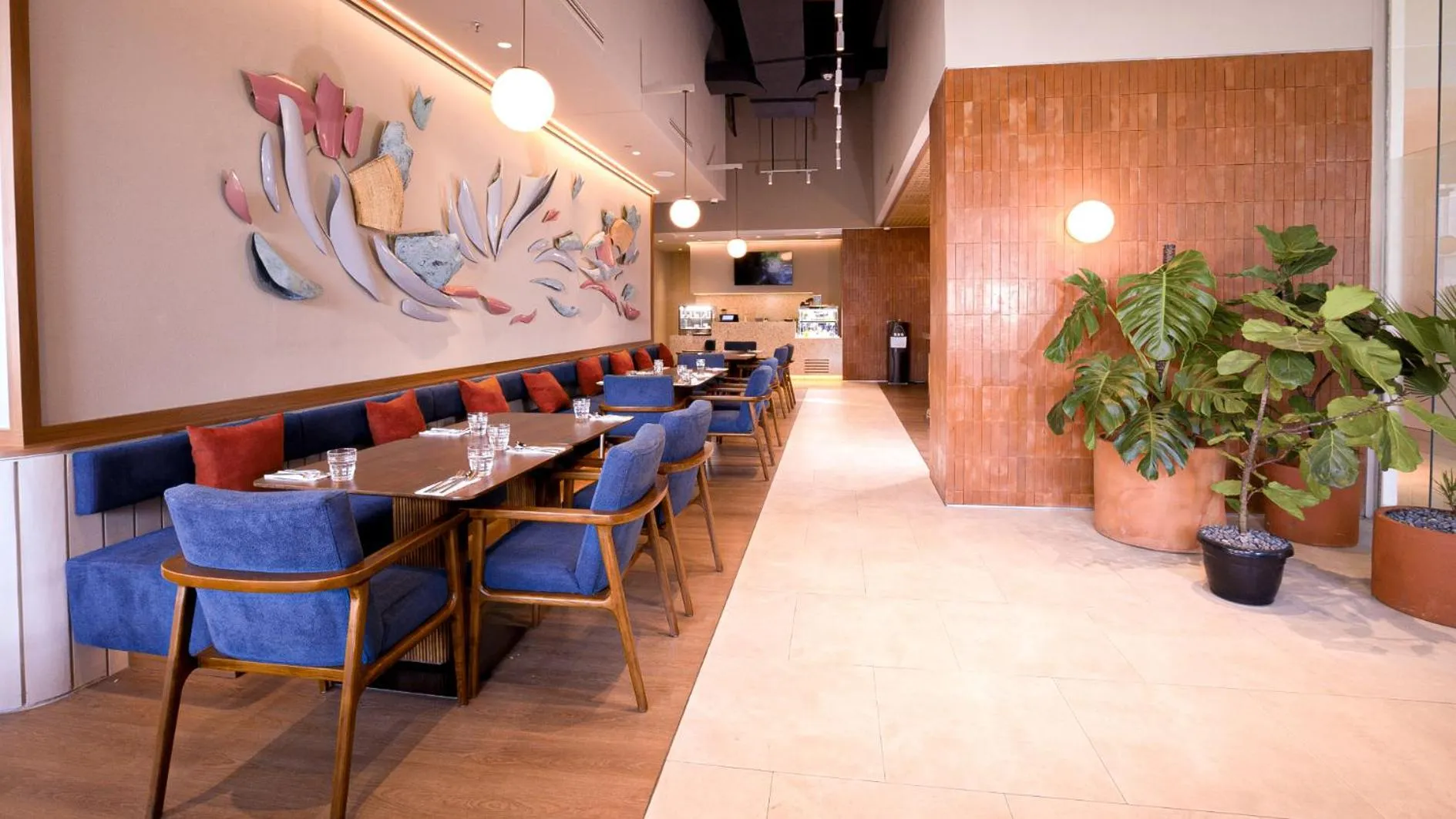 Restaurant/places to eat in Citadines Gatot Subroto Jakarta