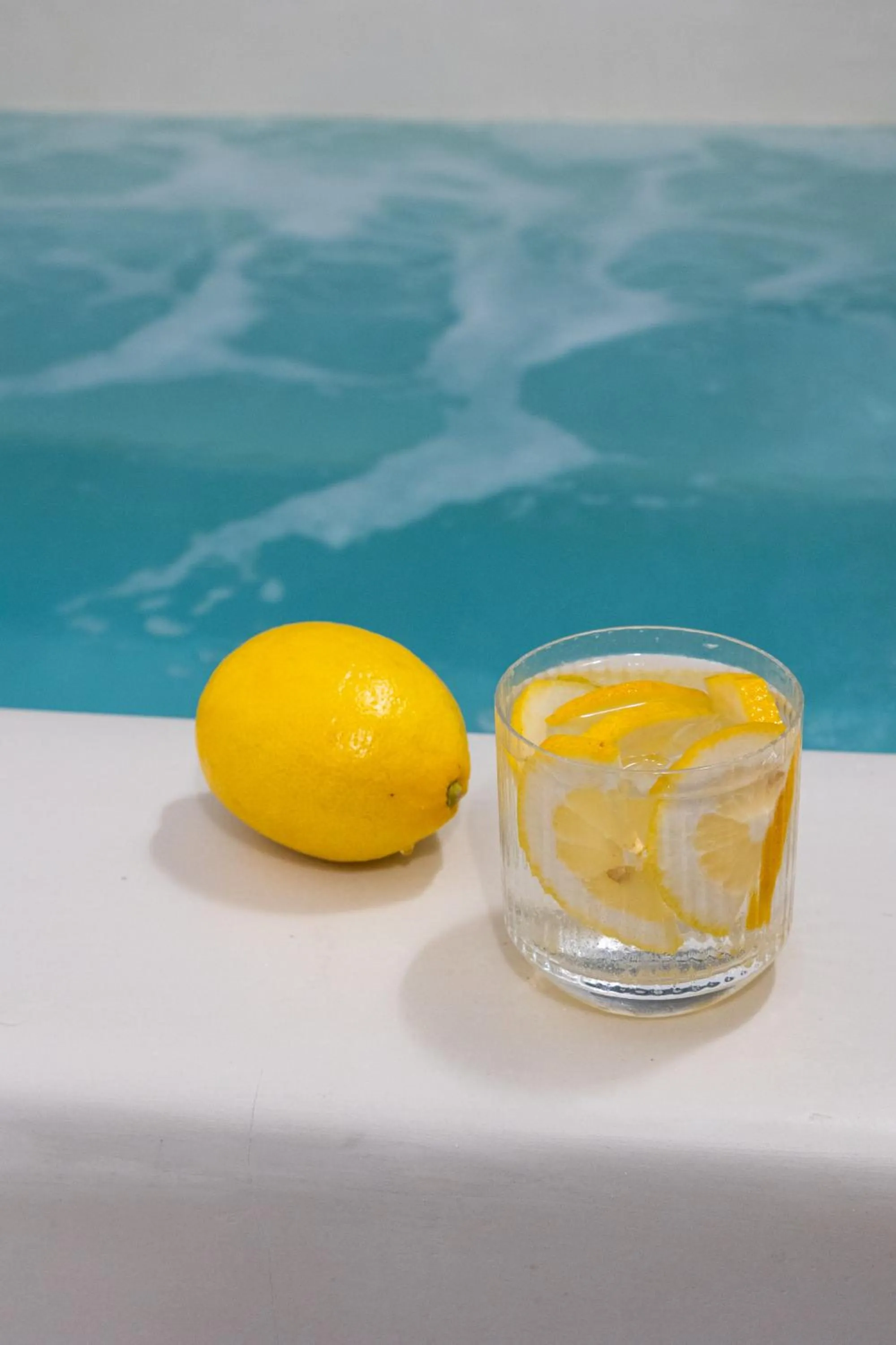 Drinks in CASASUNSHA Hybrid Retreat Santorini