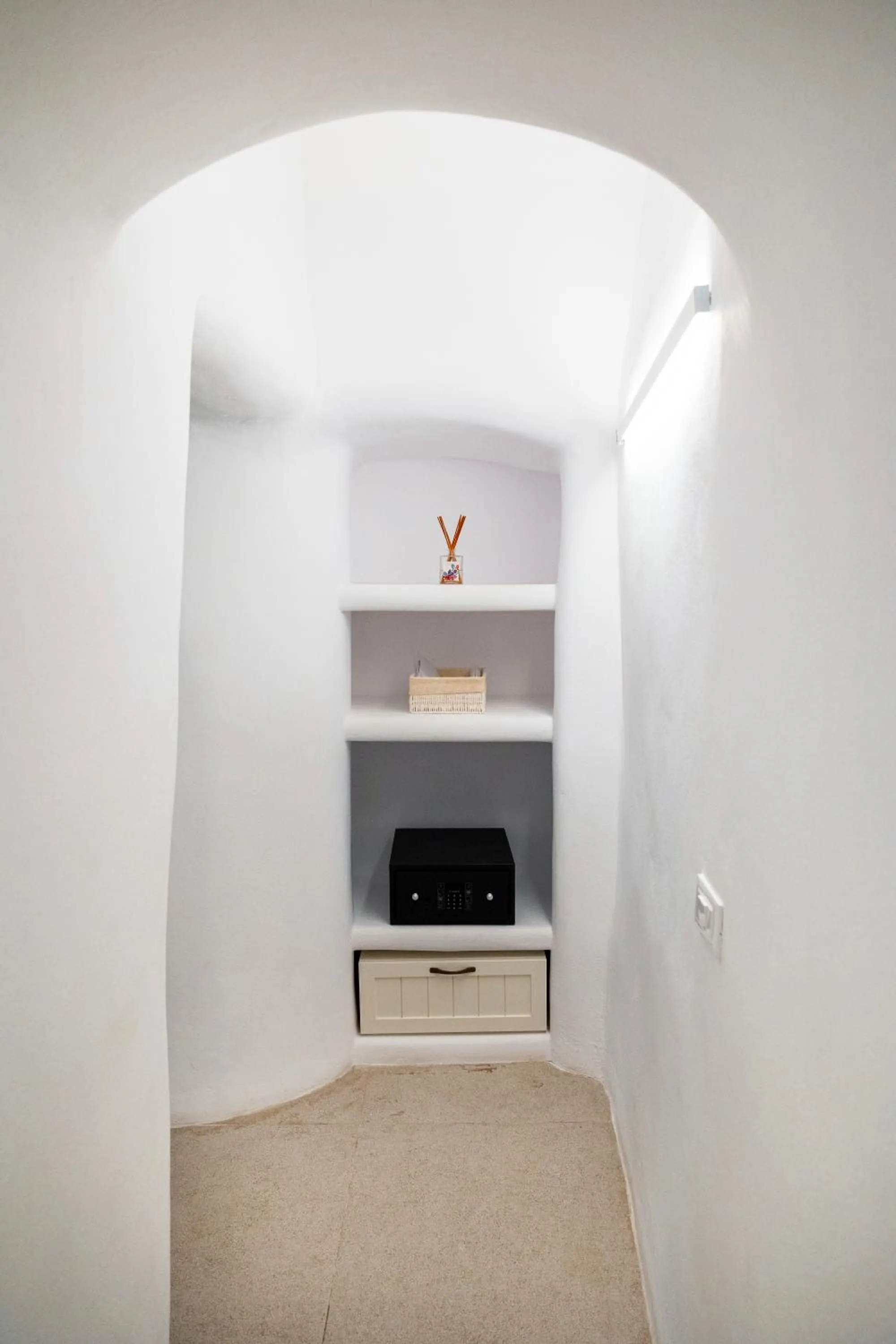 wardrobe in CASASUNSHA Hybrid Retreat Santorini