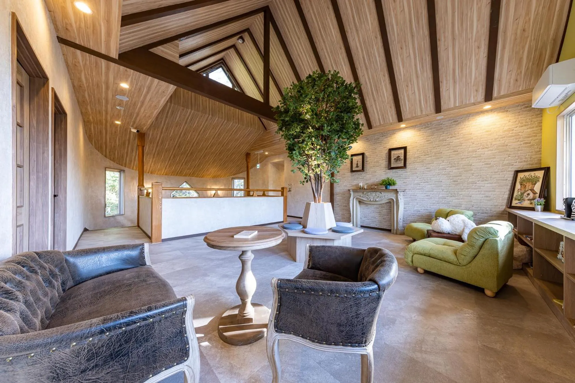 Area and facilities in Almeria Hotel