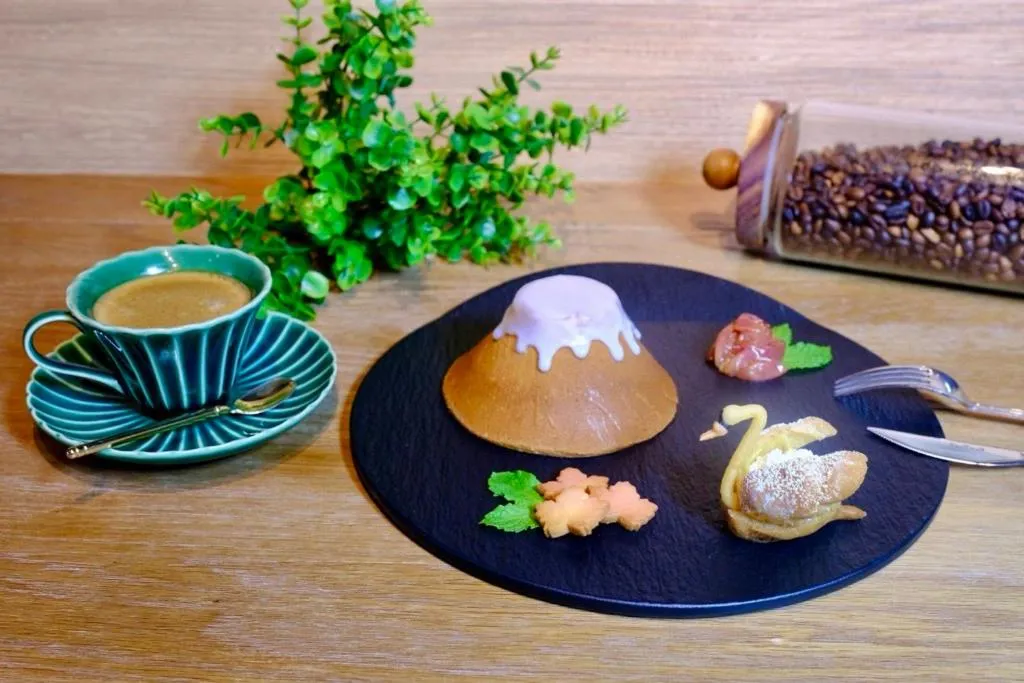 Food in Almeria Hotel