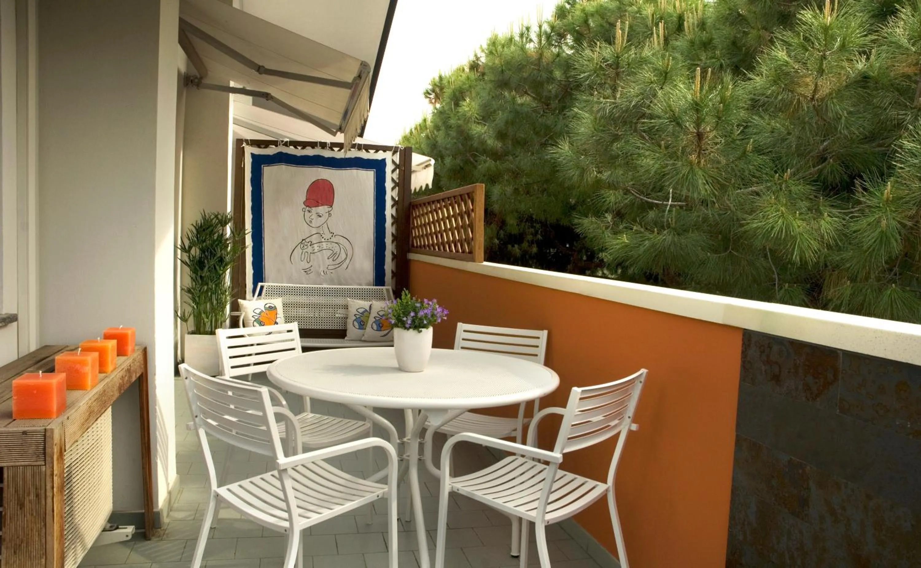 Day in Hotel Eros Residence