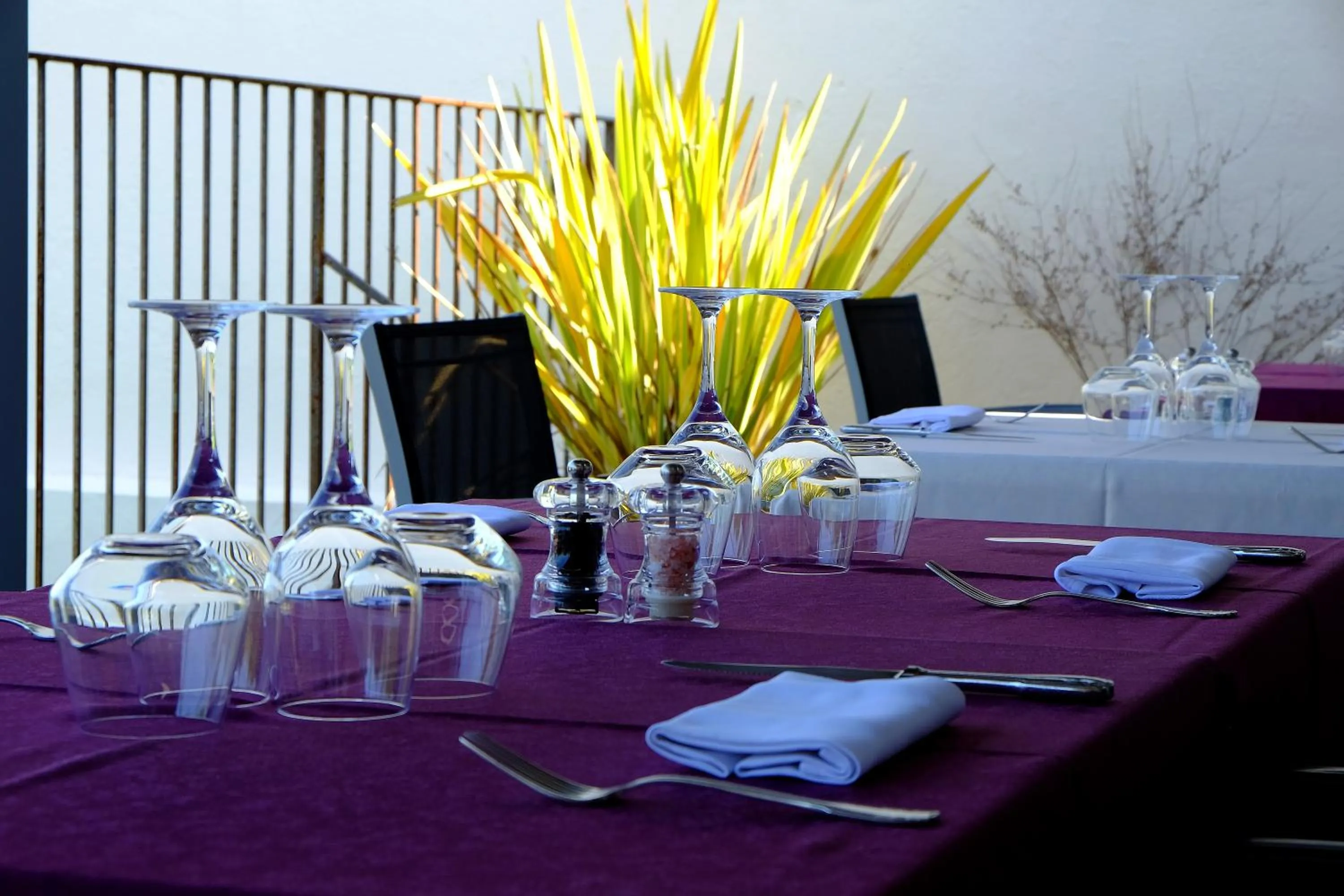 Restaurant/places to eat in Logis Grand Hotel Pelisson