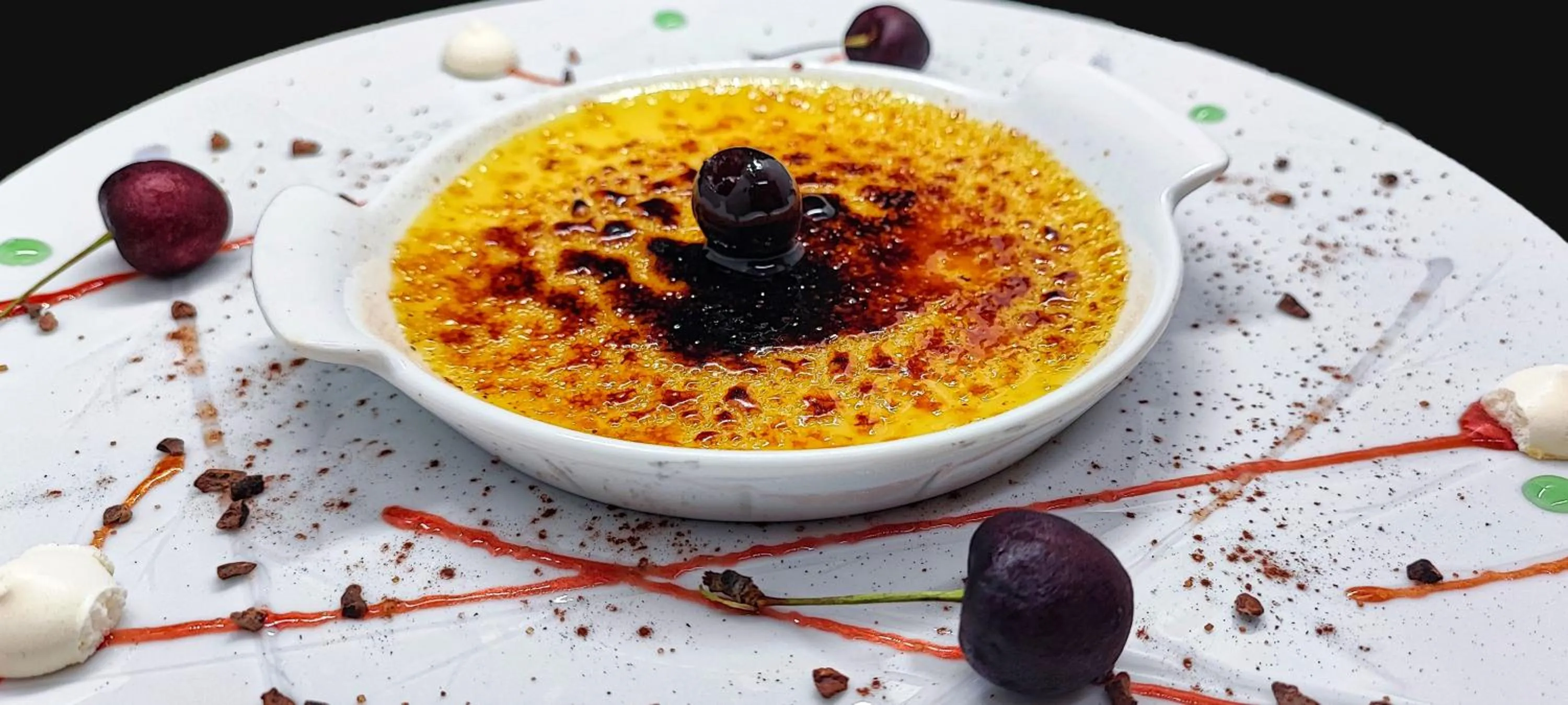 Restaurant/places to eat in Logis Grand Hotel Pelisson