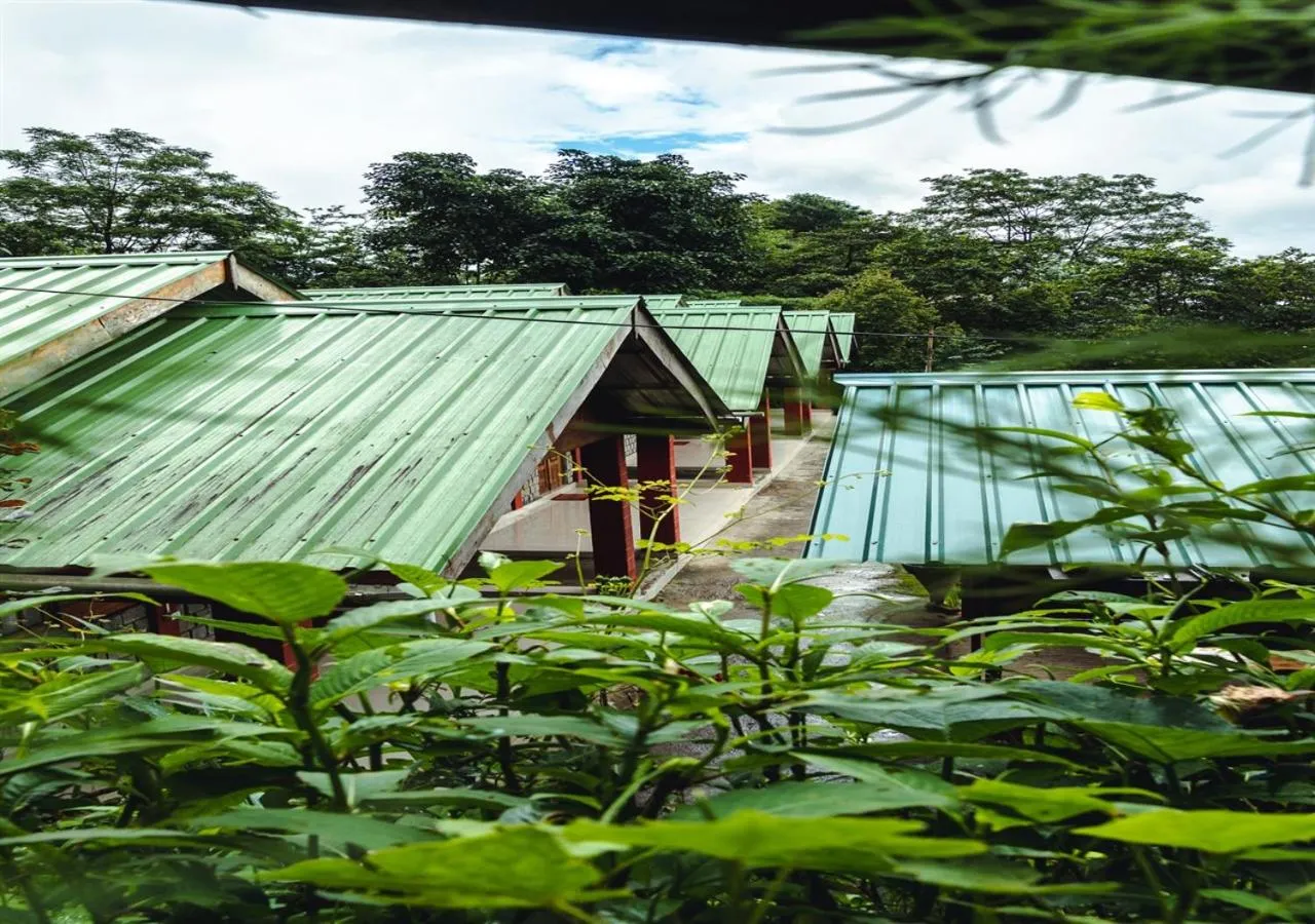 Facade/entrance in Camp David, Kigwema