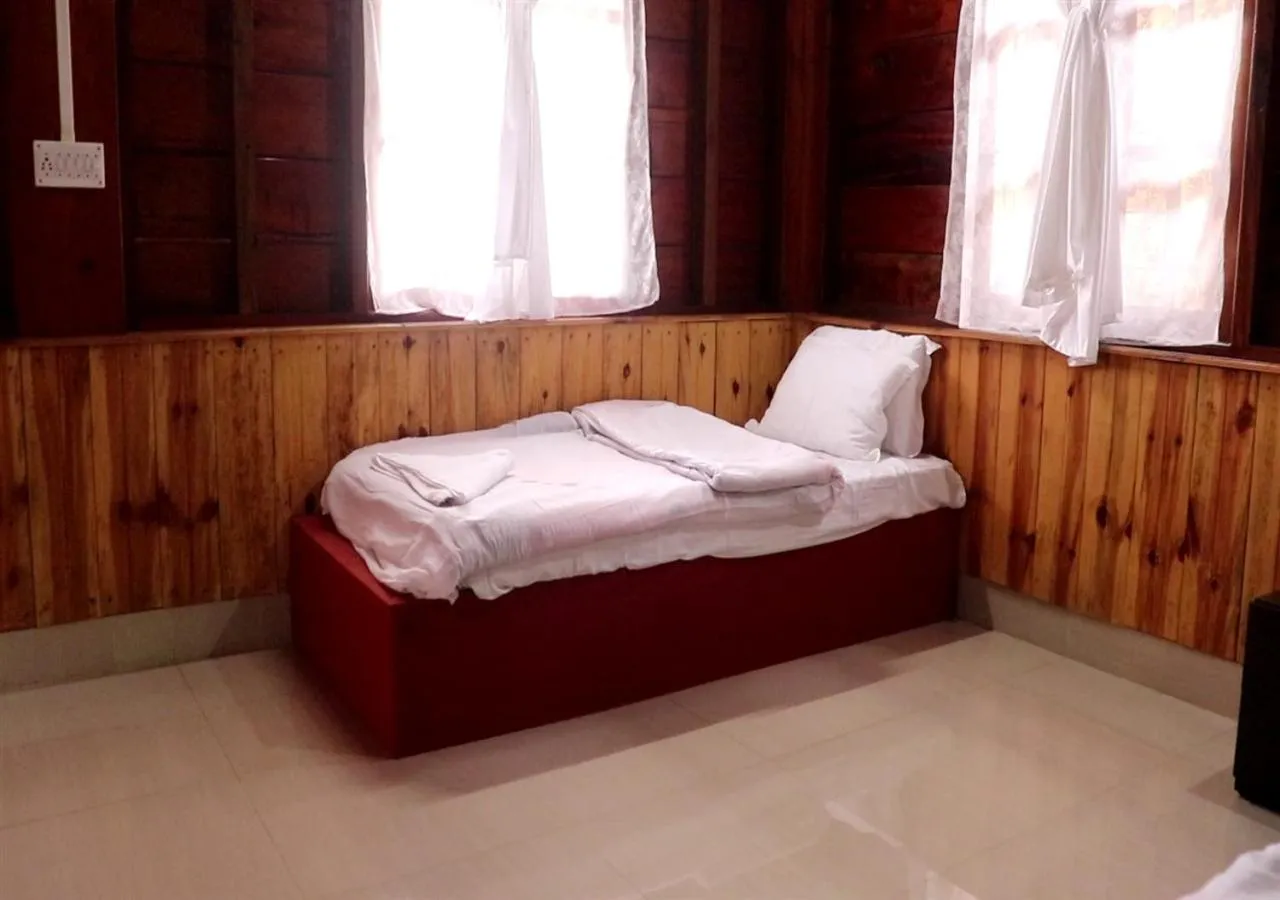 Bed in Camp David, Kigwema