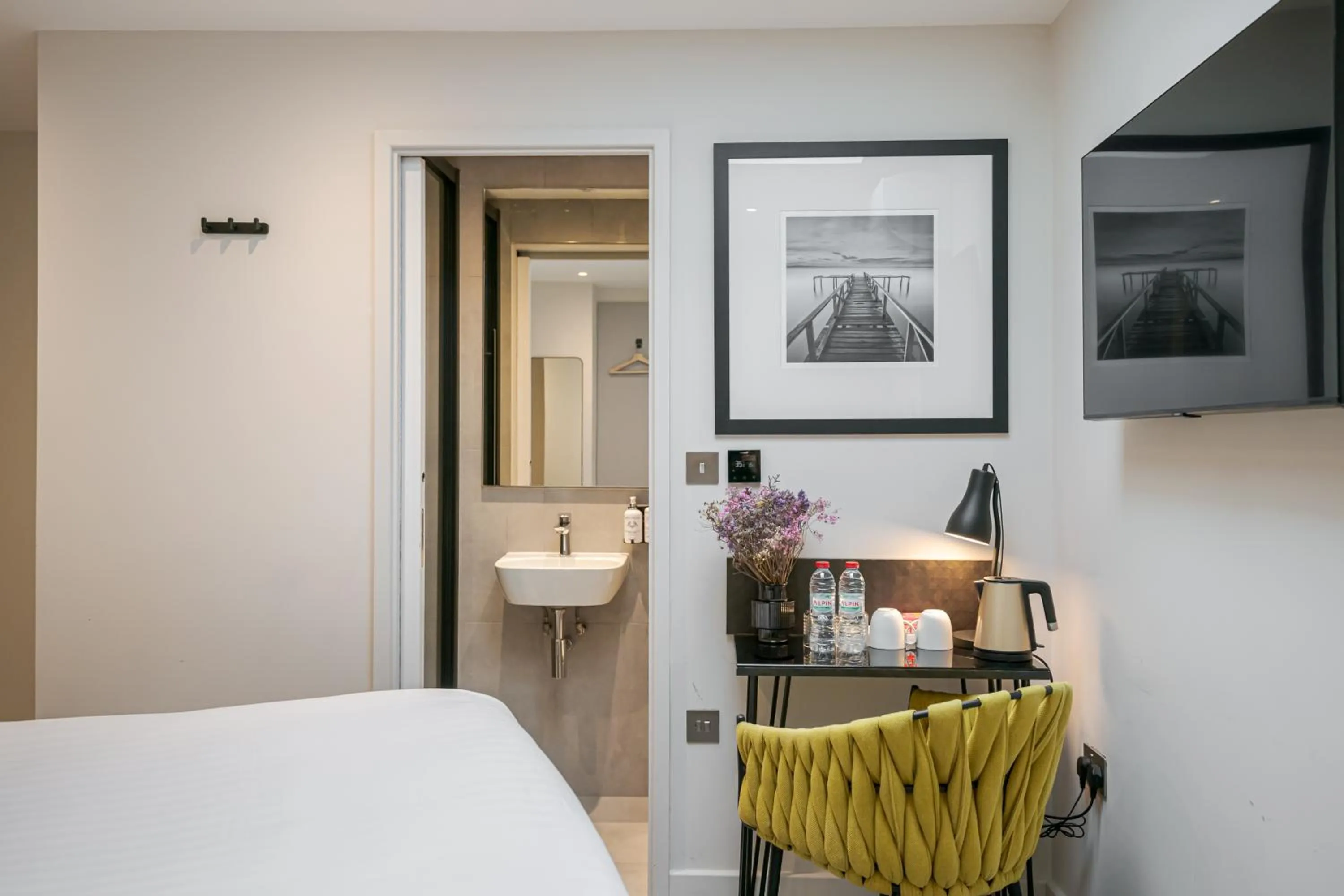 Bed in St Pancras Inn