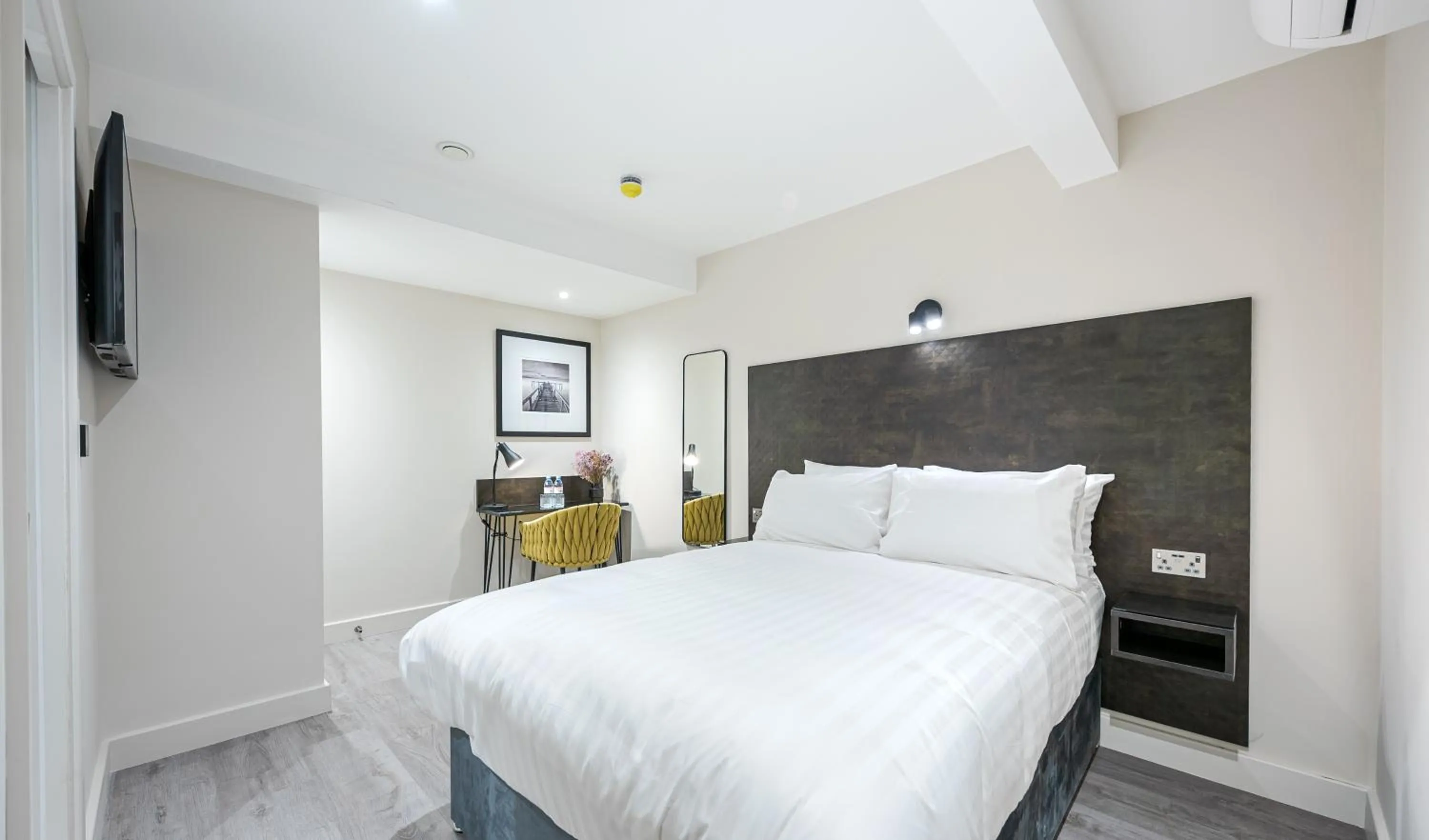 Bed in St Pancras Inn