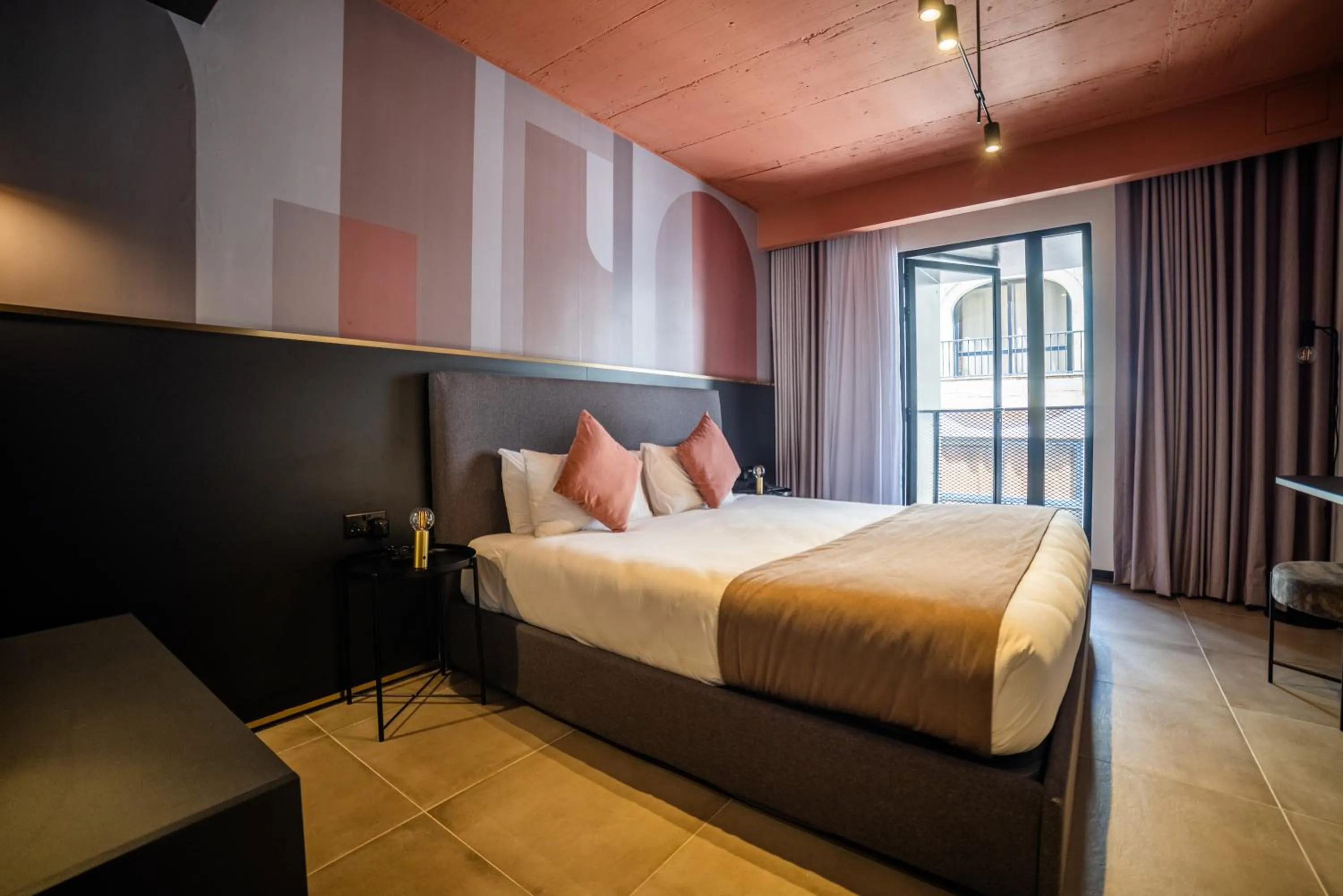 Bed in Eleven by Warren Collection