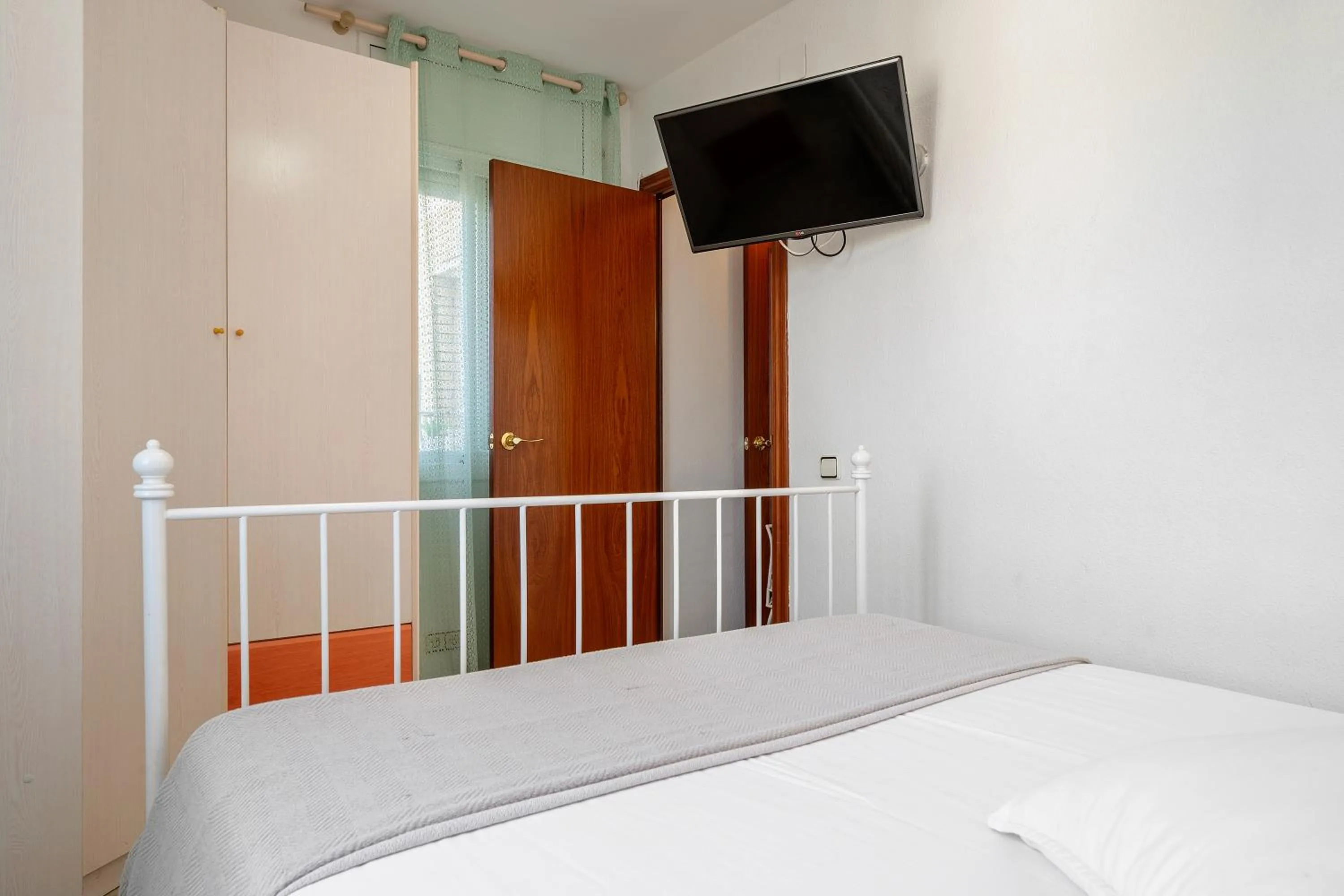 Living room, Bed in Atico Duplex Pepe y Rosi