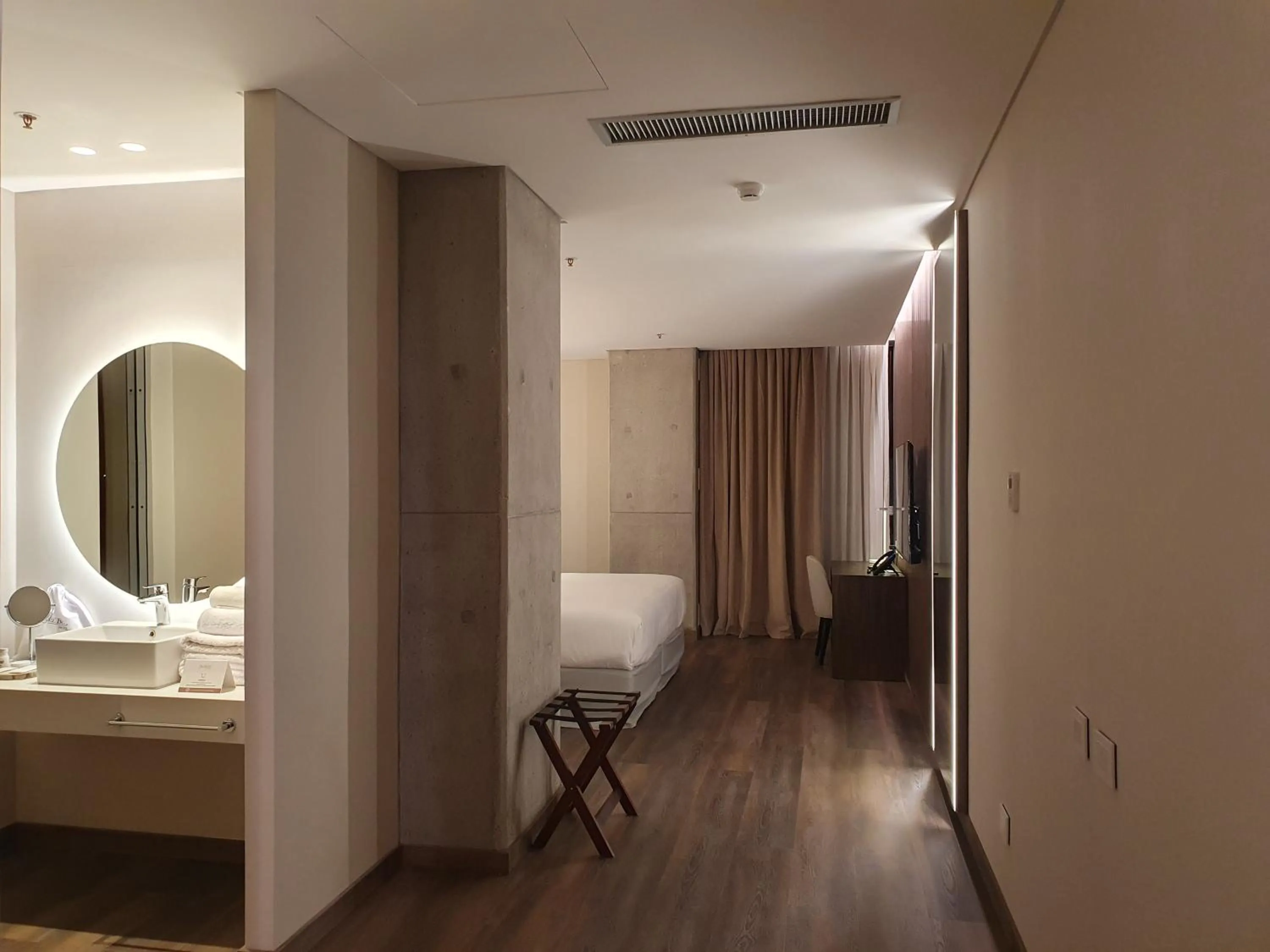 Bed in Del Bono Central Hotel