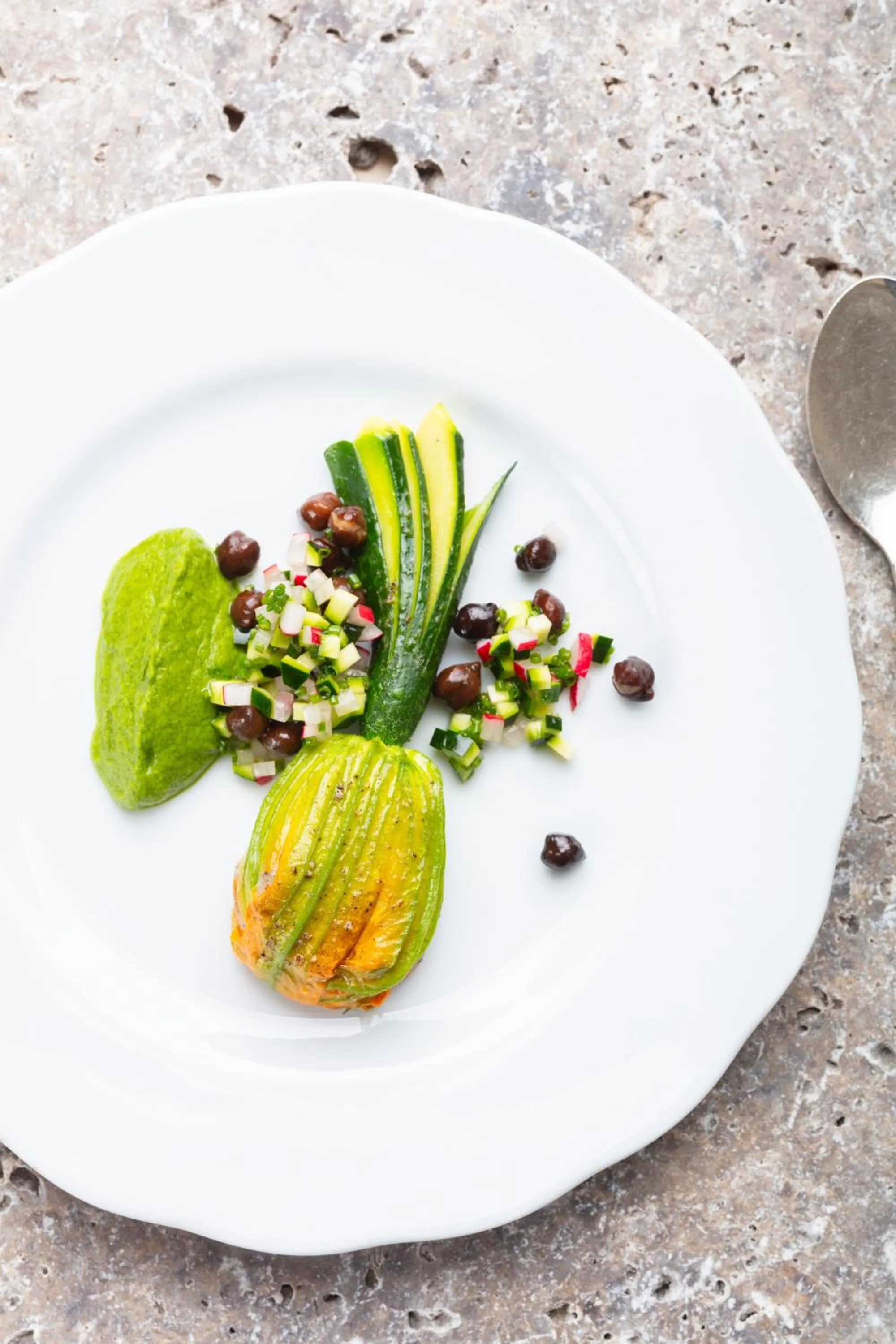 Restaurant/places to eat in Hôtel et Restaurant La Bastide Bourrelly - Mathias Dandine