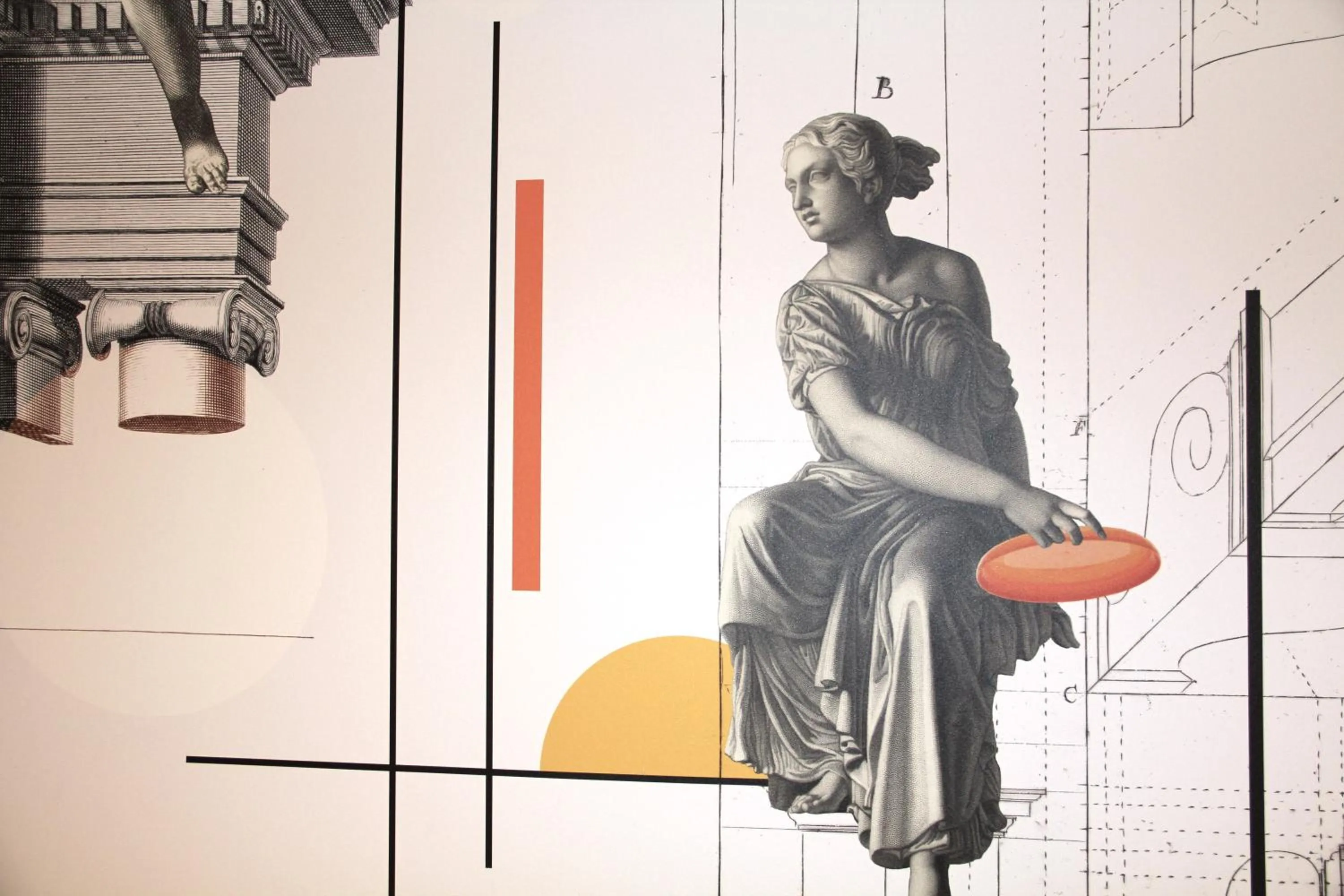 Decorative detail in FINESTATE Coliving Champs-Elysées