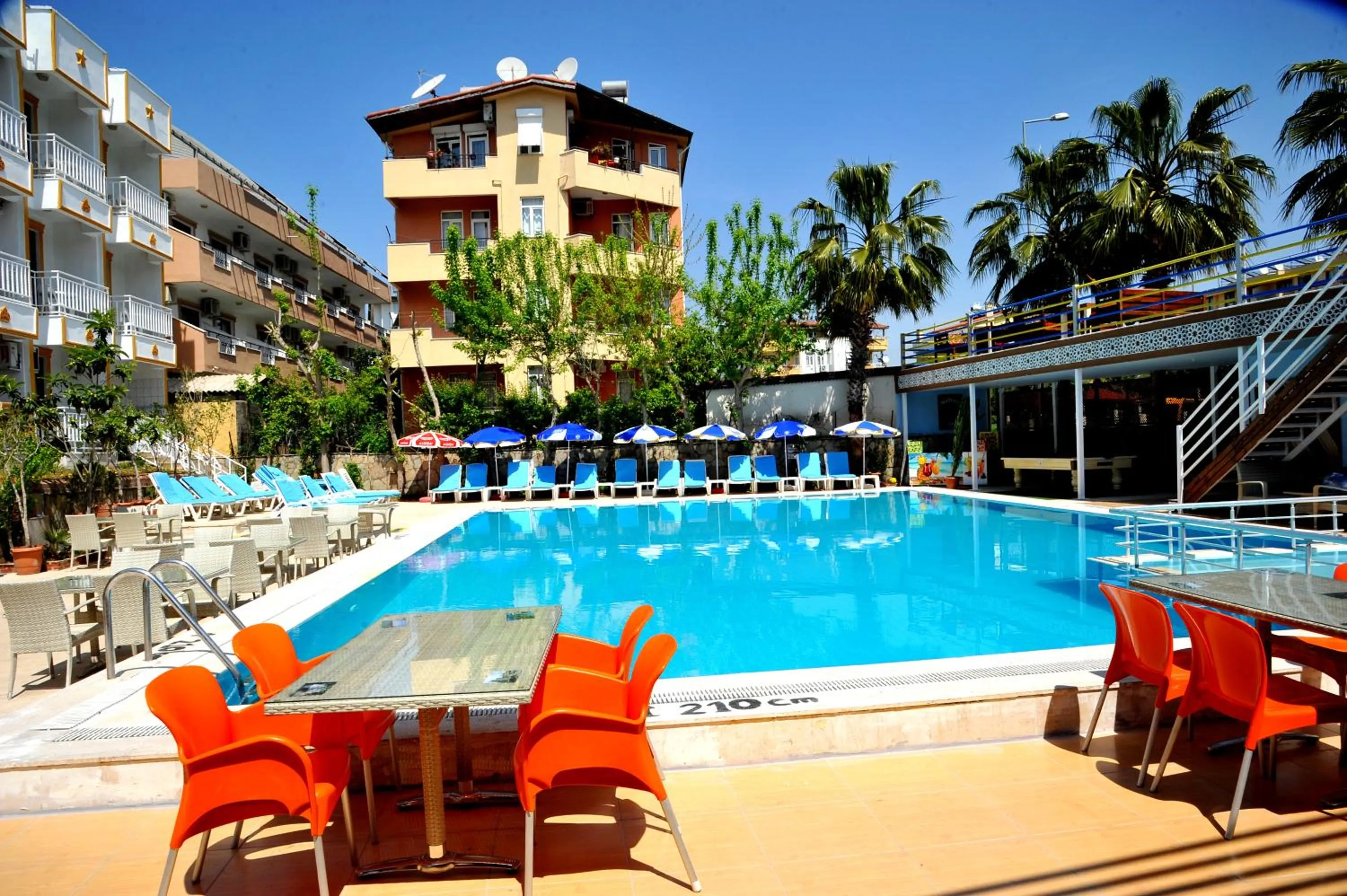 Pool view in Selge Hotel Side