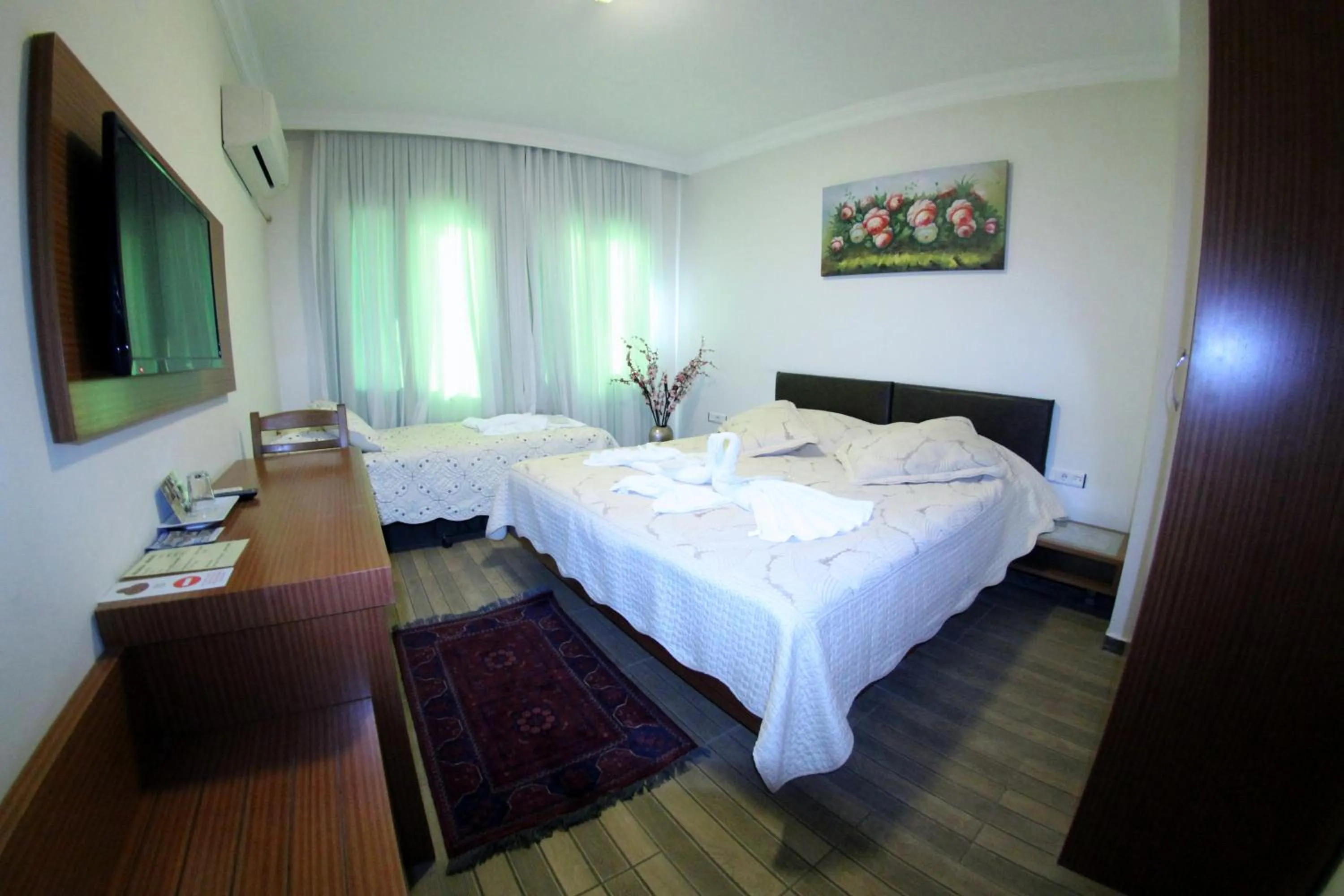 Photo of the whole room, Bed in Selena Hotel