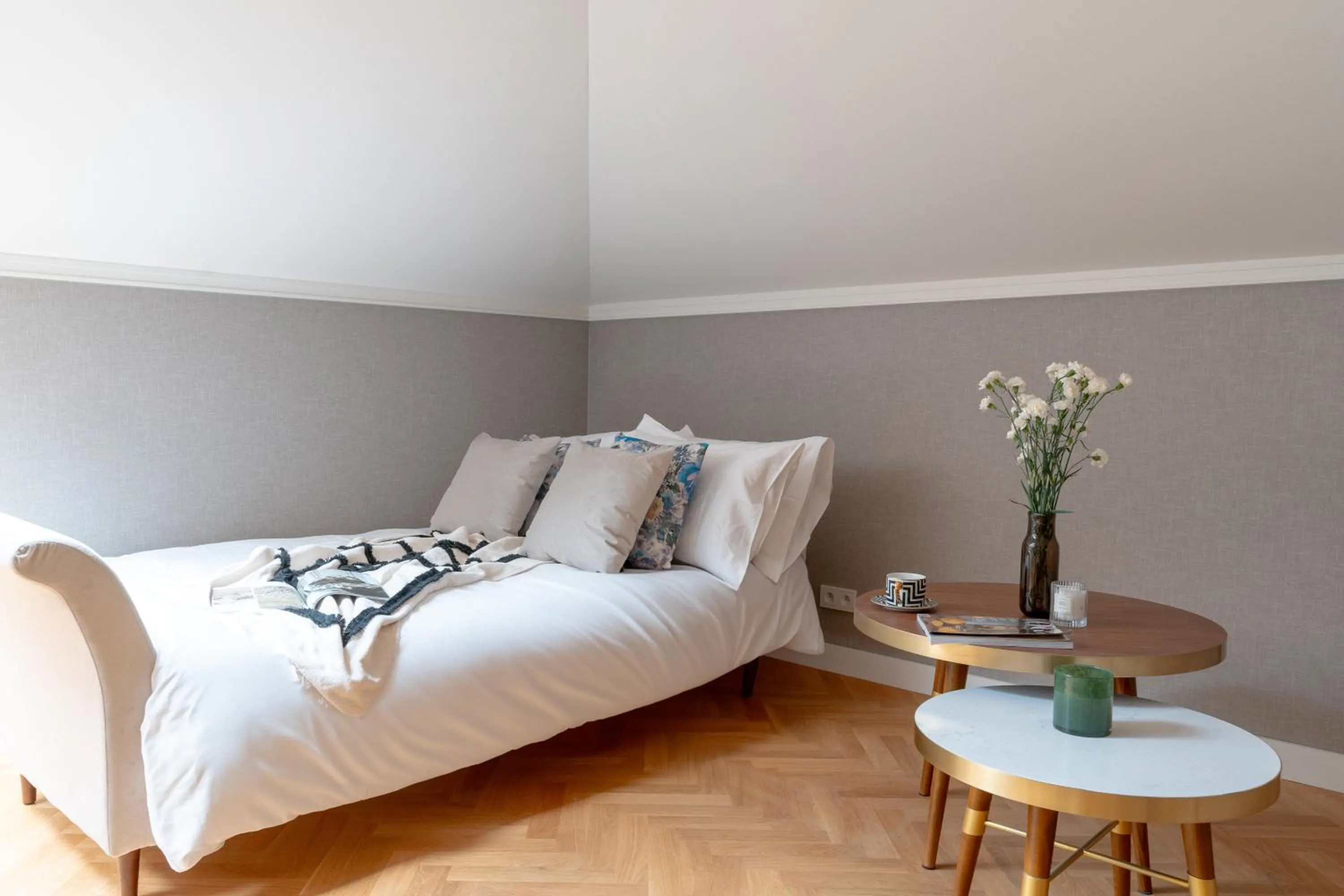 Bed in WillaWawel - LoftAffair Collection