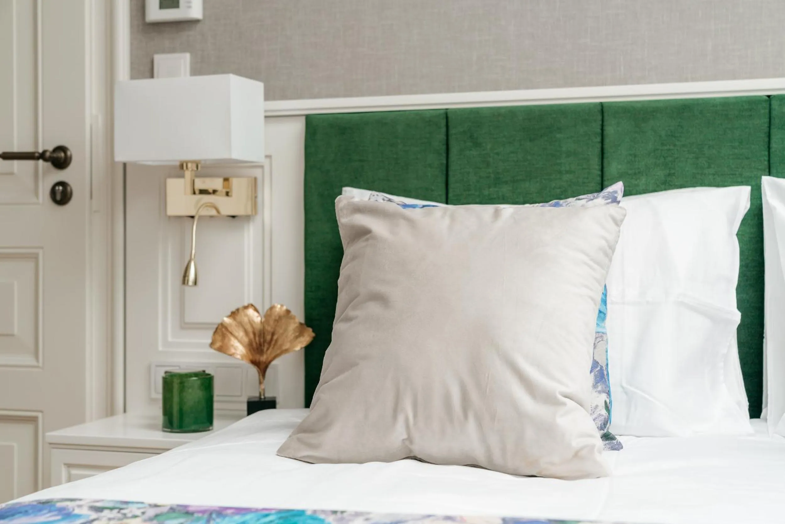 Bed in WillaWawel - LoftAffair Collection