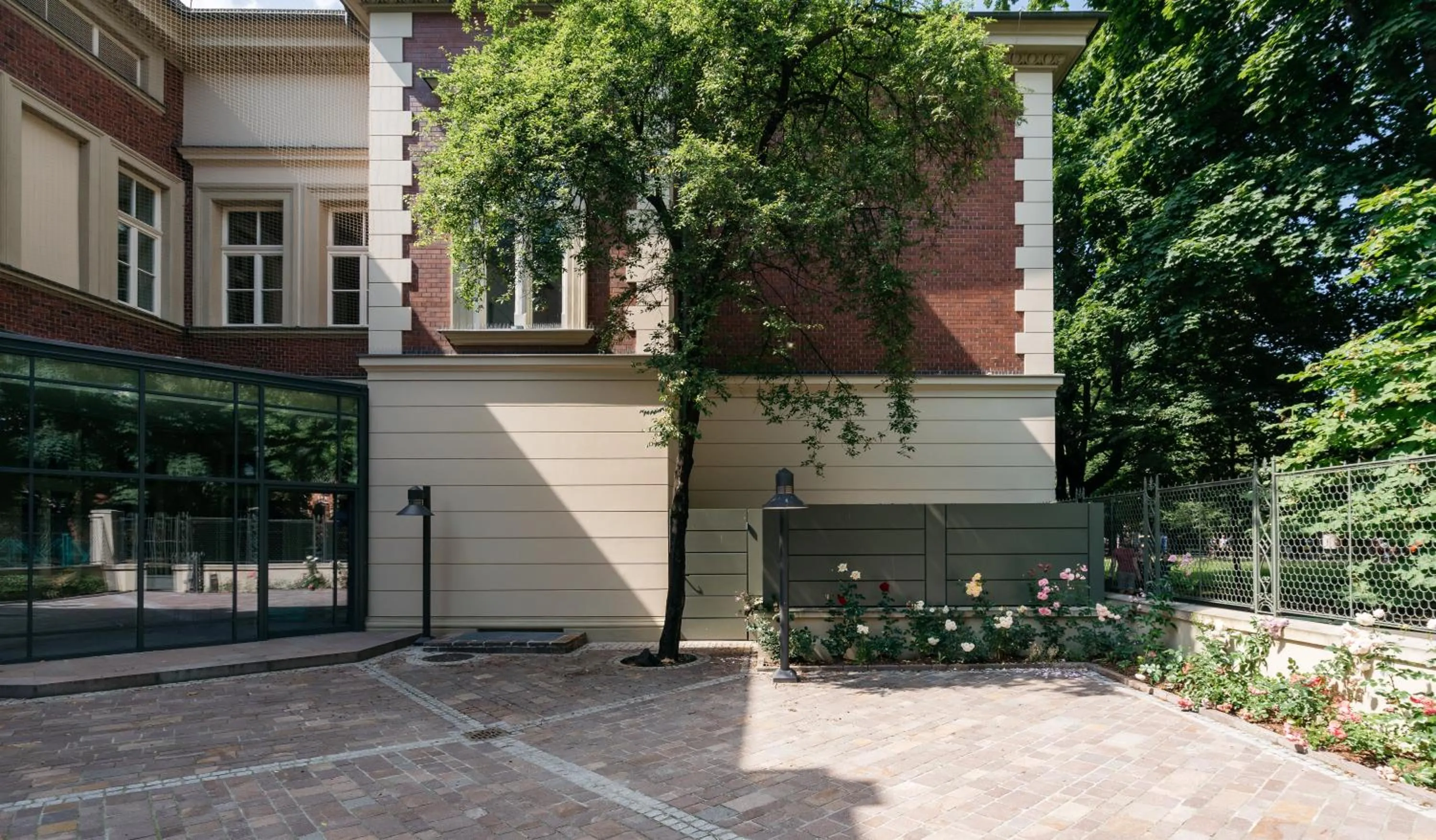 Property building in WillaWawel - LoftAffair Collection