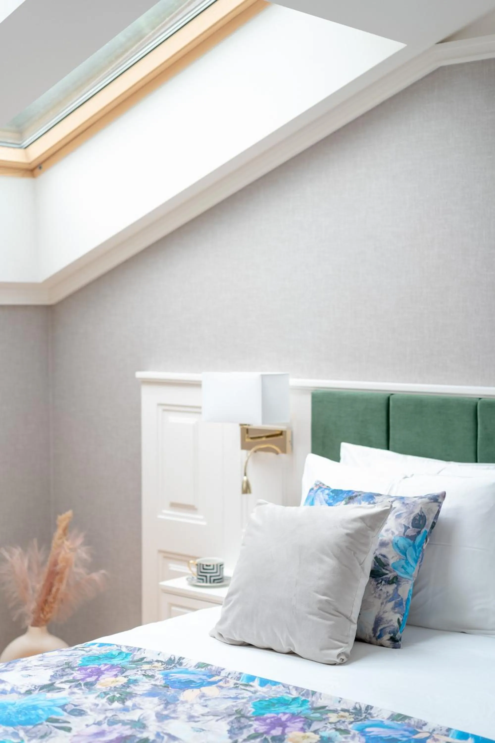 Bed in WillaWawel - LoftAffair Collection