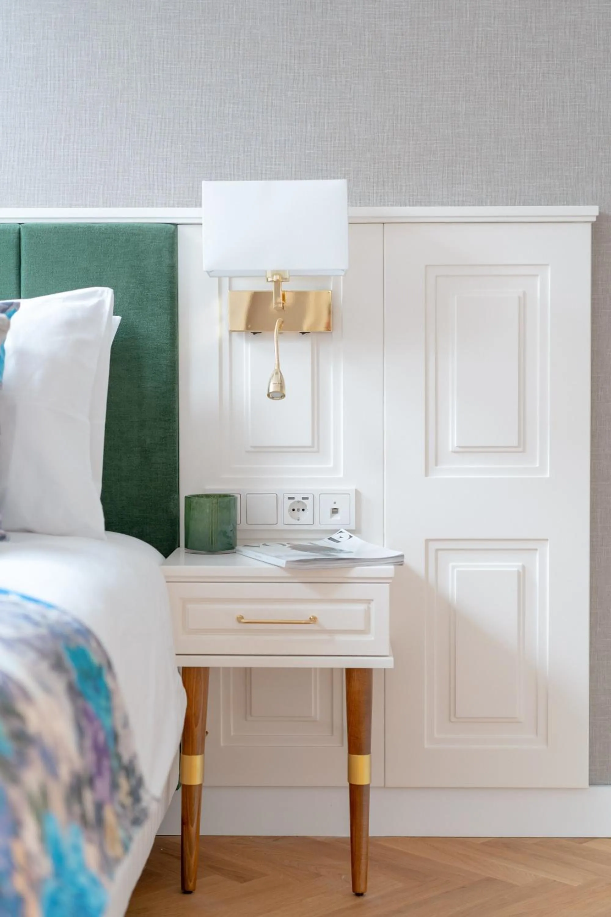 Bed in WillaWawel - LoftAffair Collection