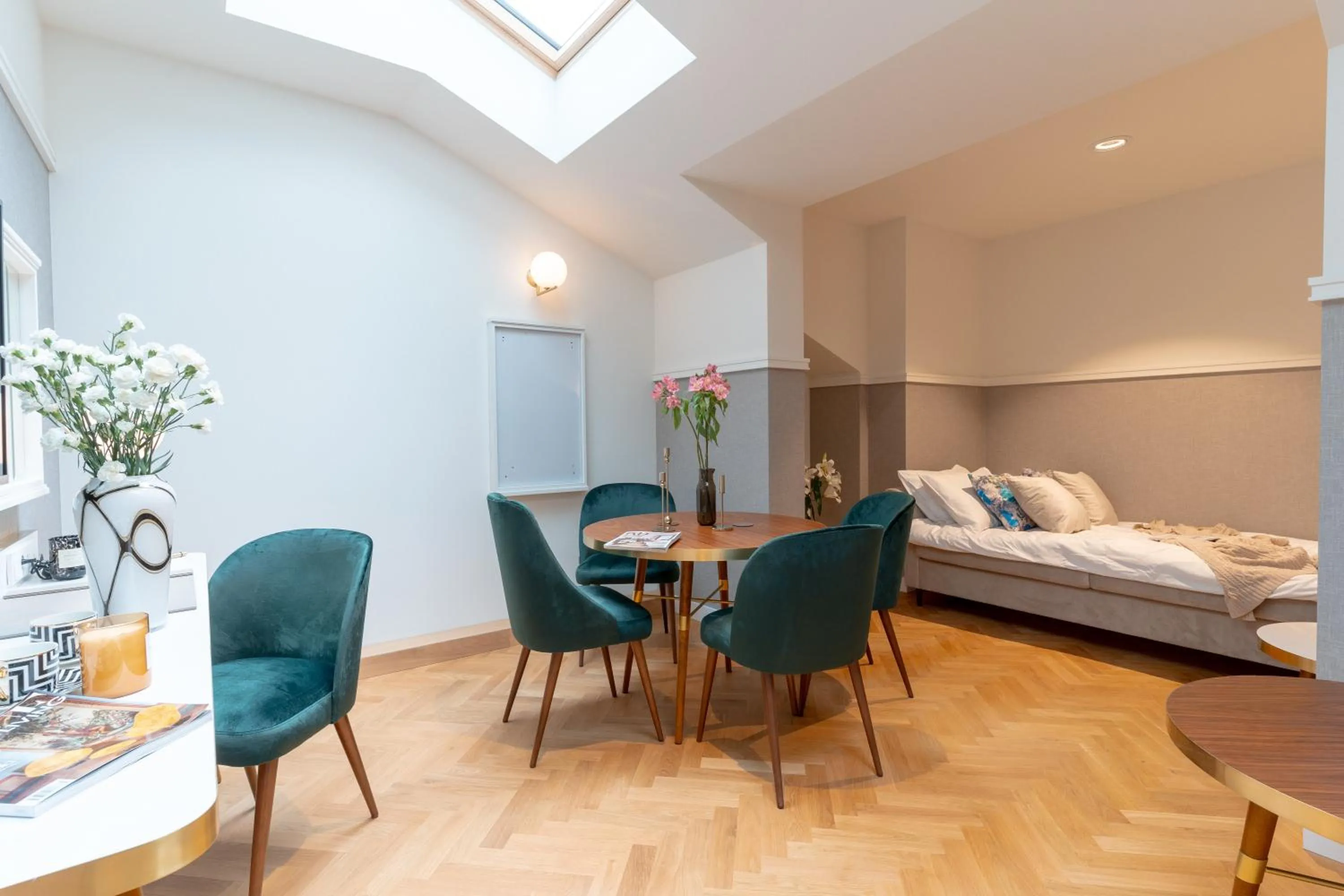 Bed in WillaWawel - LoftAffair Collection