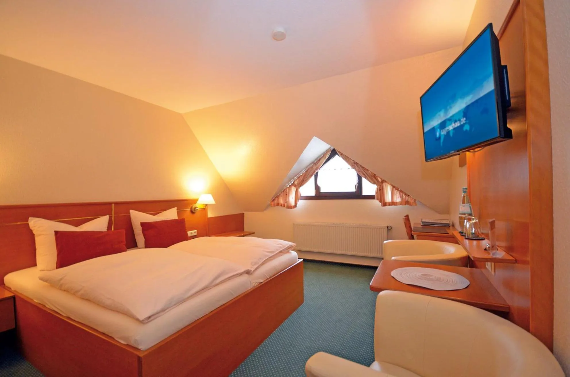 Photo of the whole room, Bed in Hotel Burgfrieden