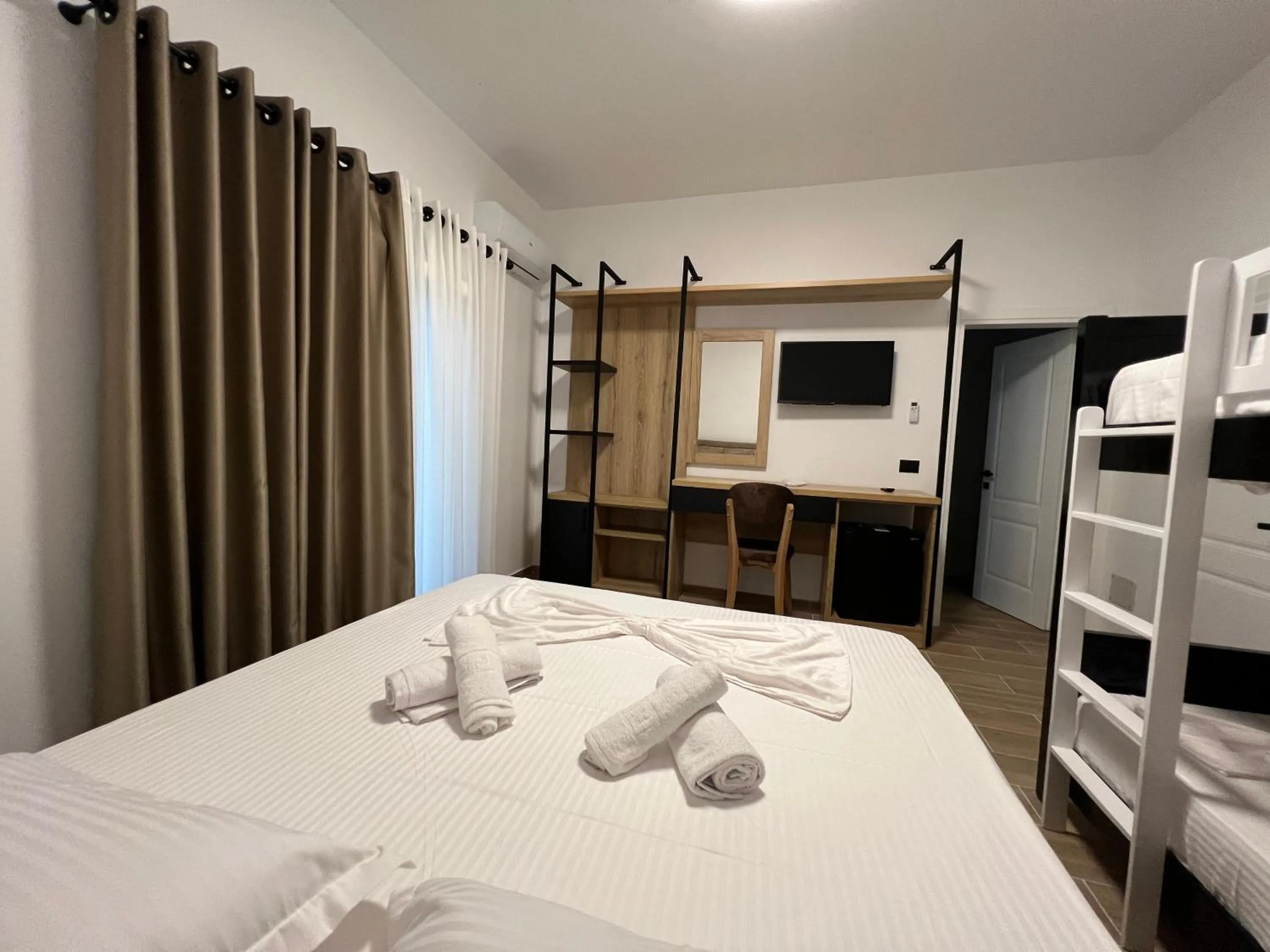 Bed in Green Garden Villa