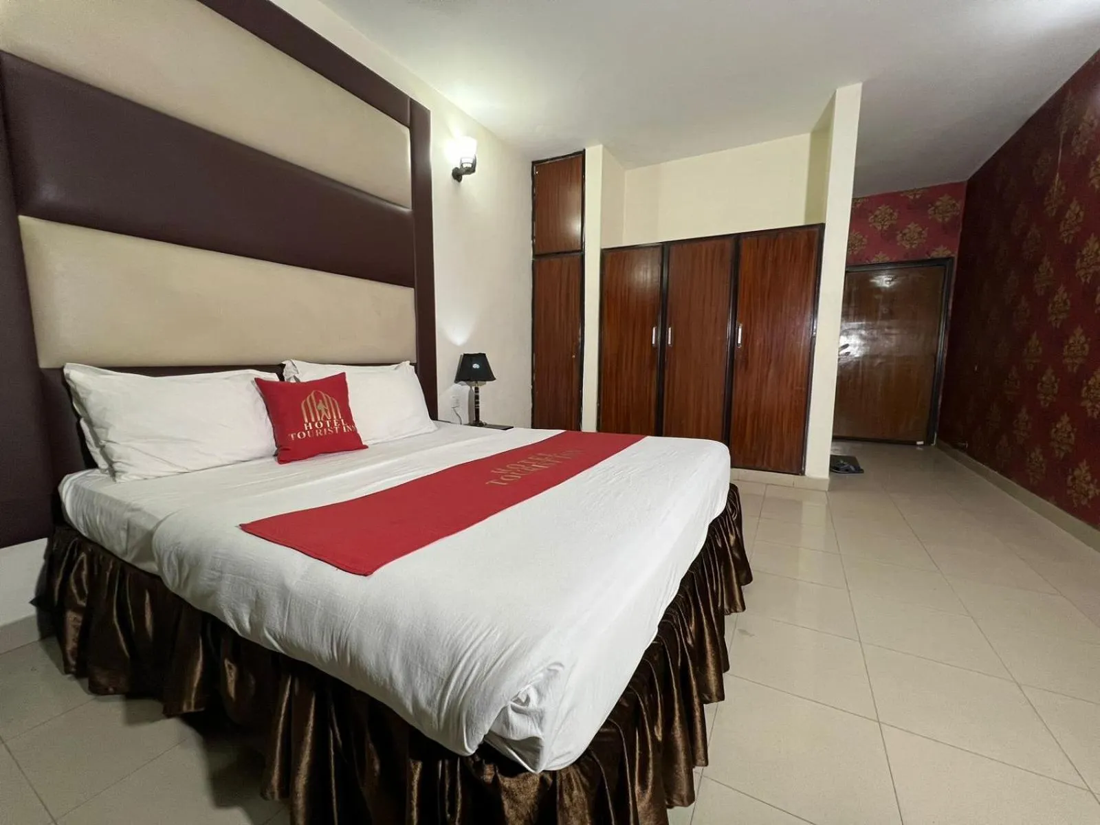 Hotel Tourist Inn Lahore