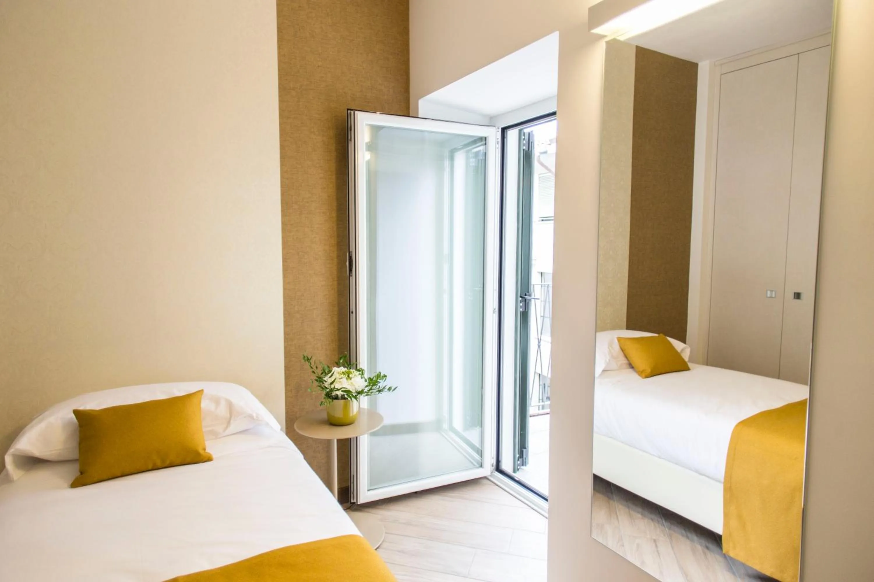 Bedroom, Bed in Hotel Ponti