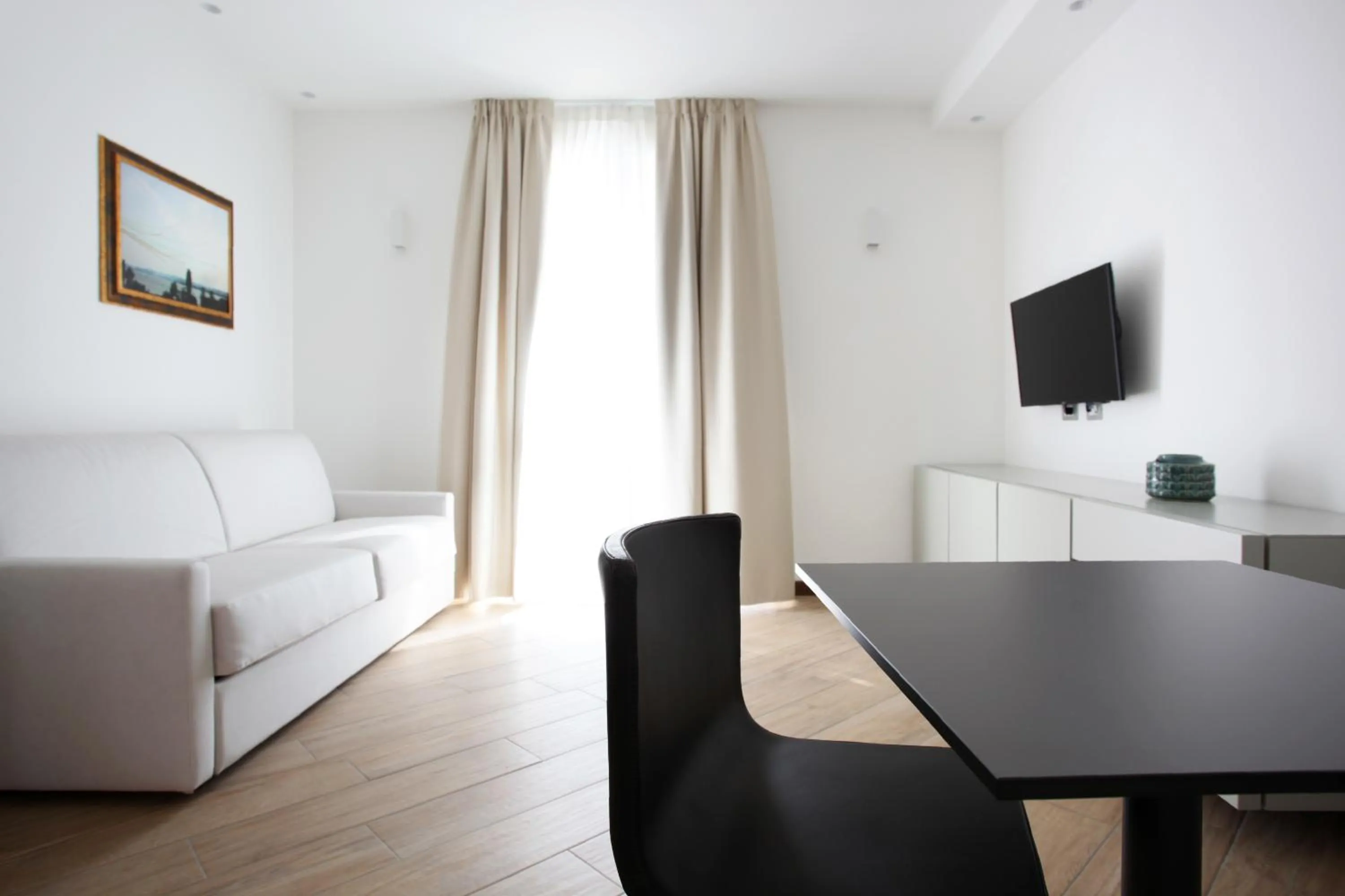 Seating area, Bed in Hotel Ponti