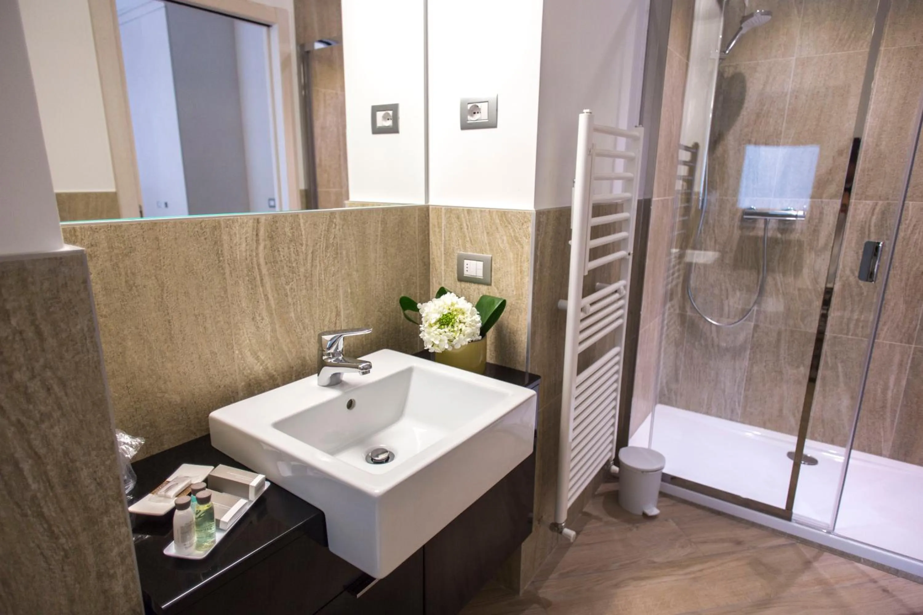 Bathroom in Hotel Ponti