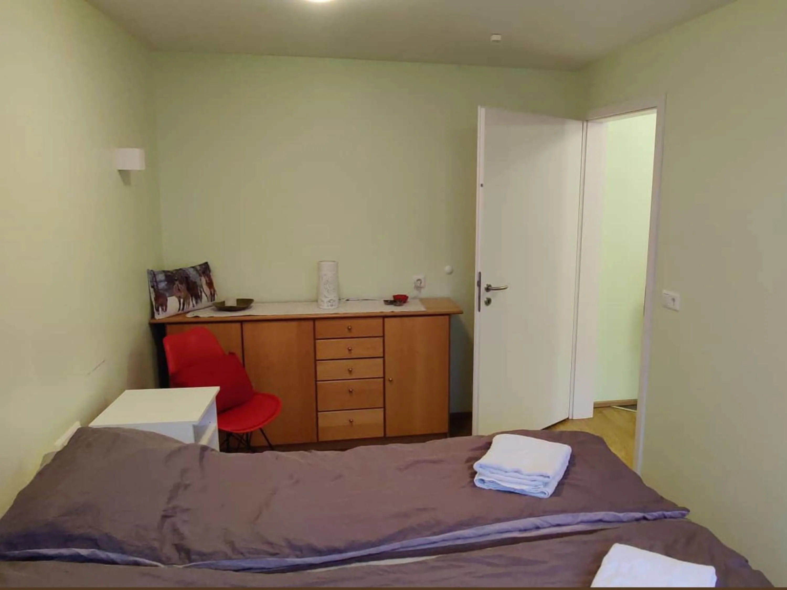 Bedroom, Bed in Bakland ad Lágafelli Apartment