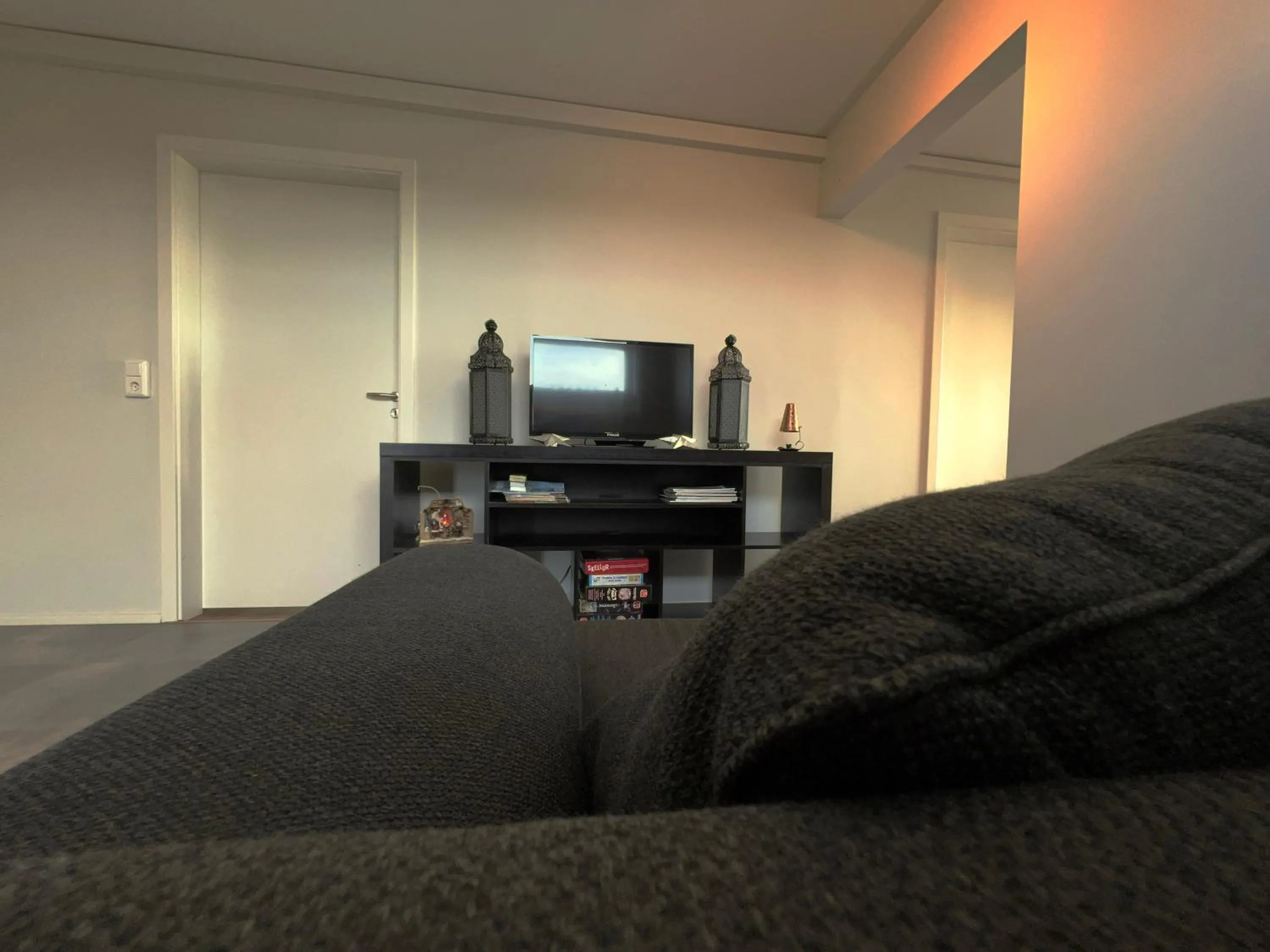 TV and multimedia in Bakland ad Lágafelli Apartment