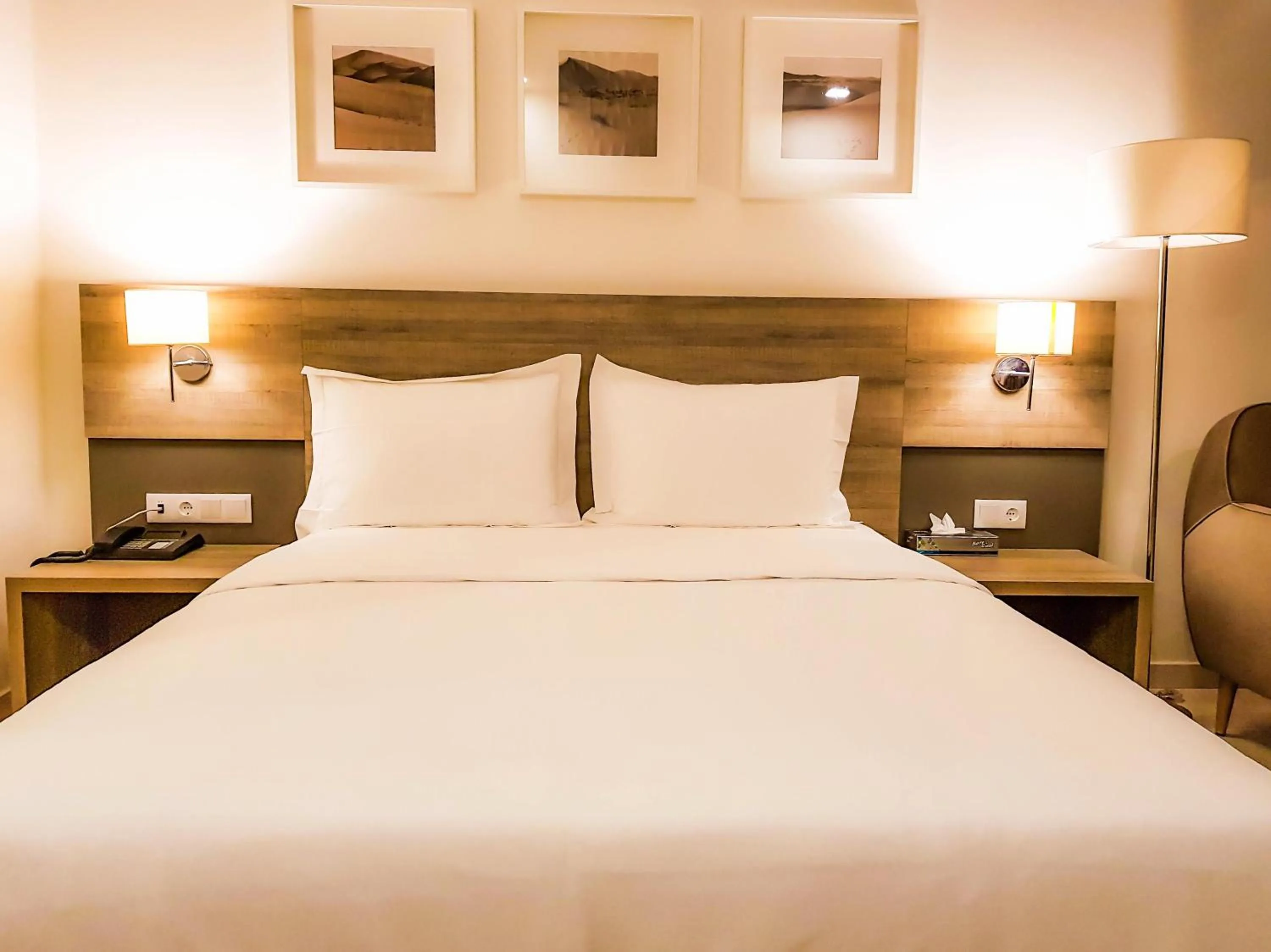 Bed in Hotel Monotel Dar El Barka