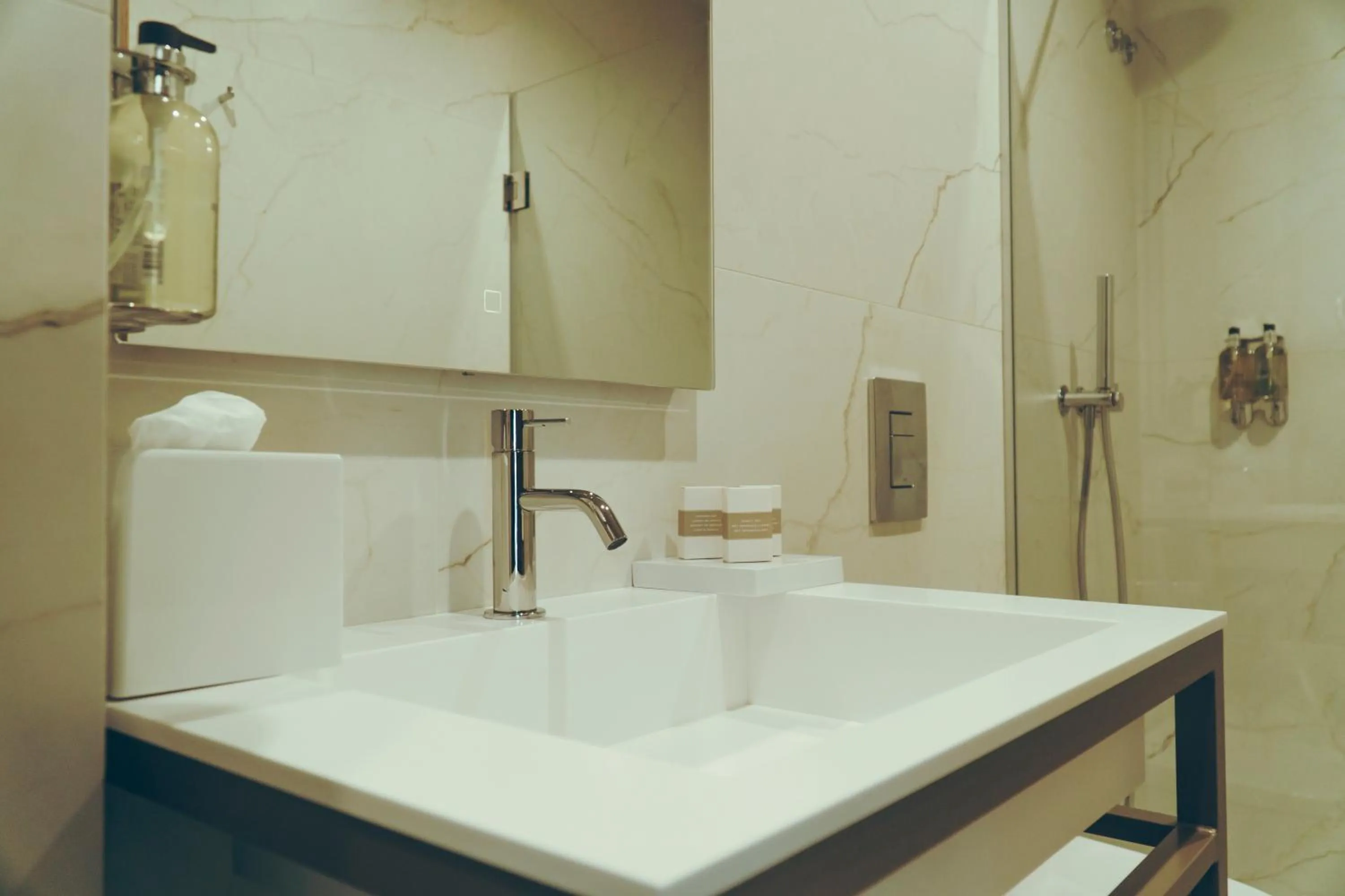 Shower in Estalagem Santa Iria Hotel & Spa