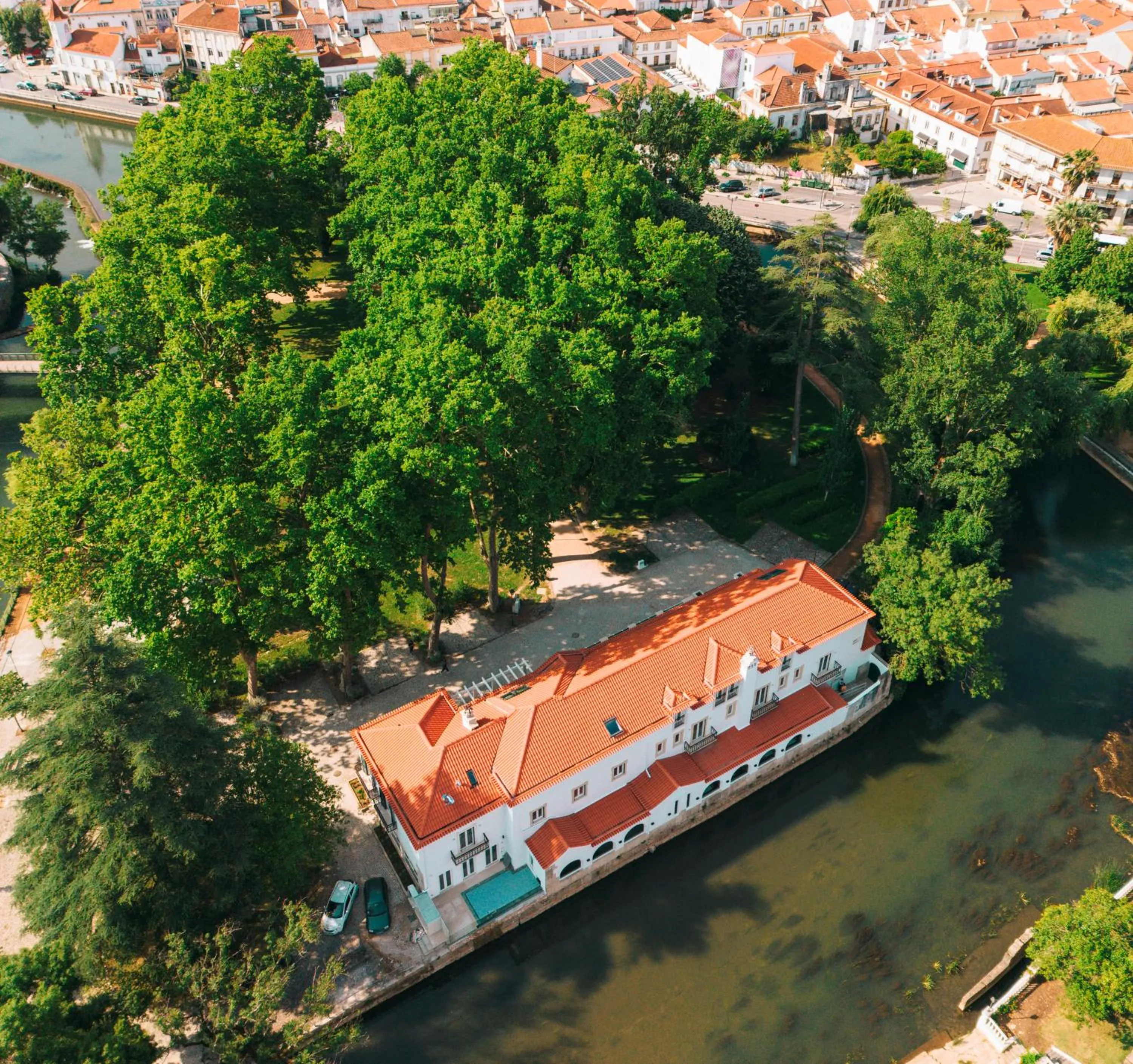 Property building in Estalagem Santa Iria Hotel & Spa