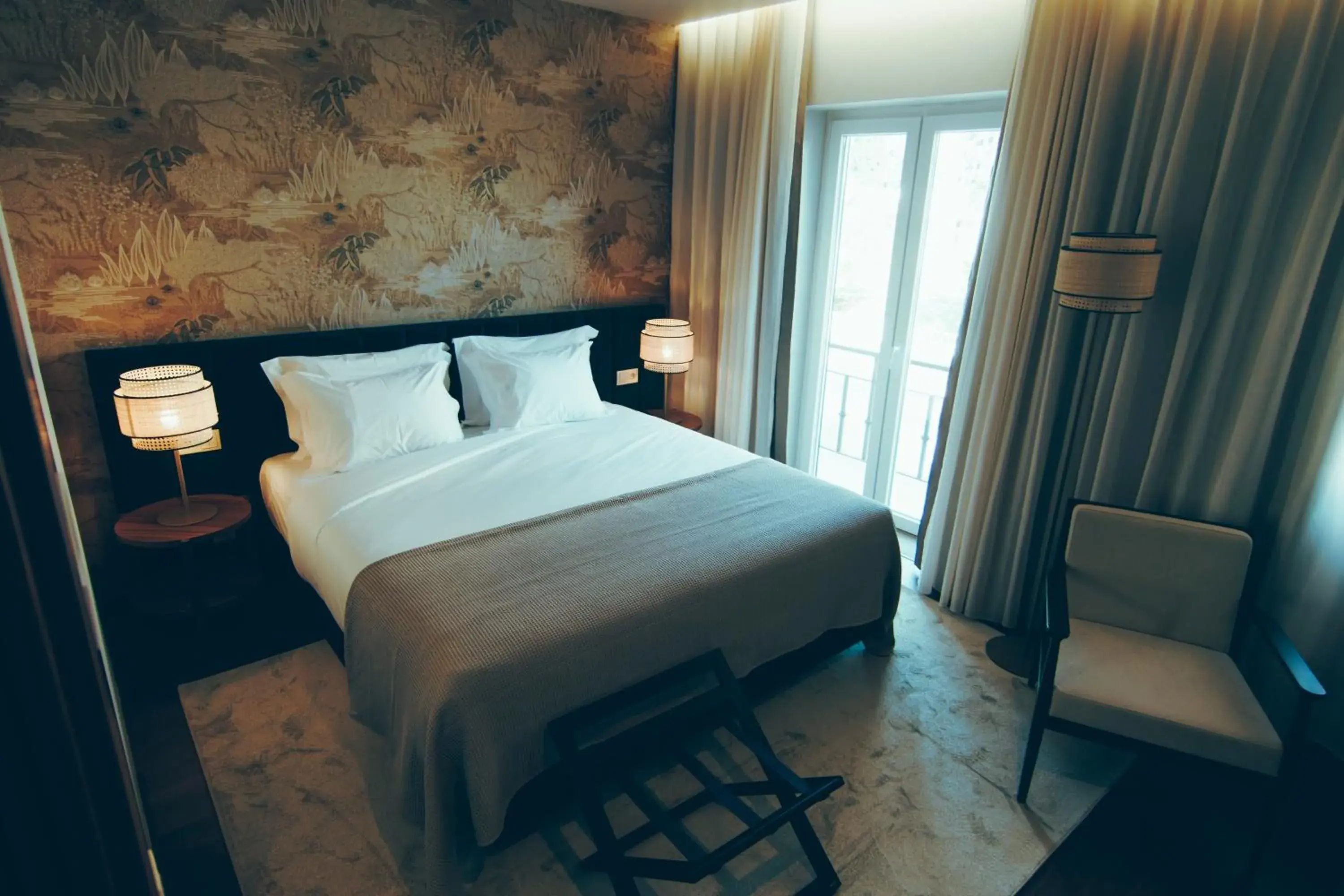 Deluxe Double or Twin Room with River View in Estalagem Santa Iria Hotel & Spa Deluxe Double or Twin Room with River View in Estalagem Santa Iria Hotel & Spa