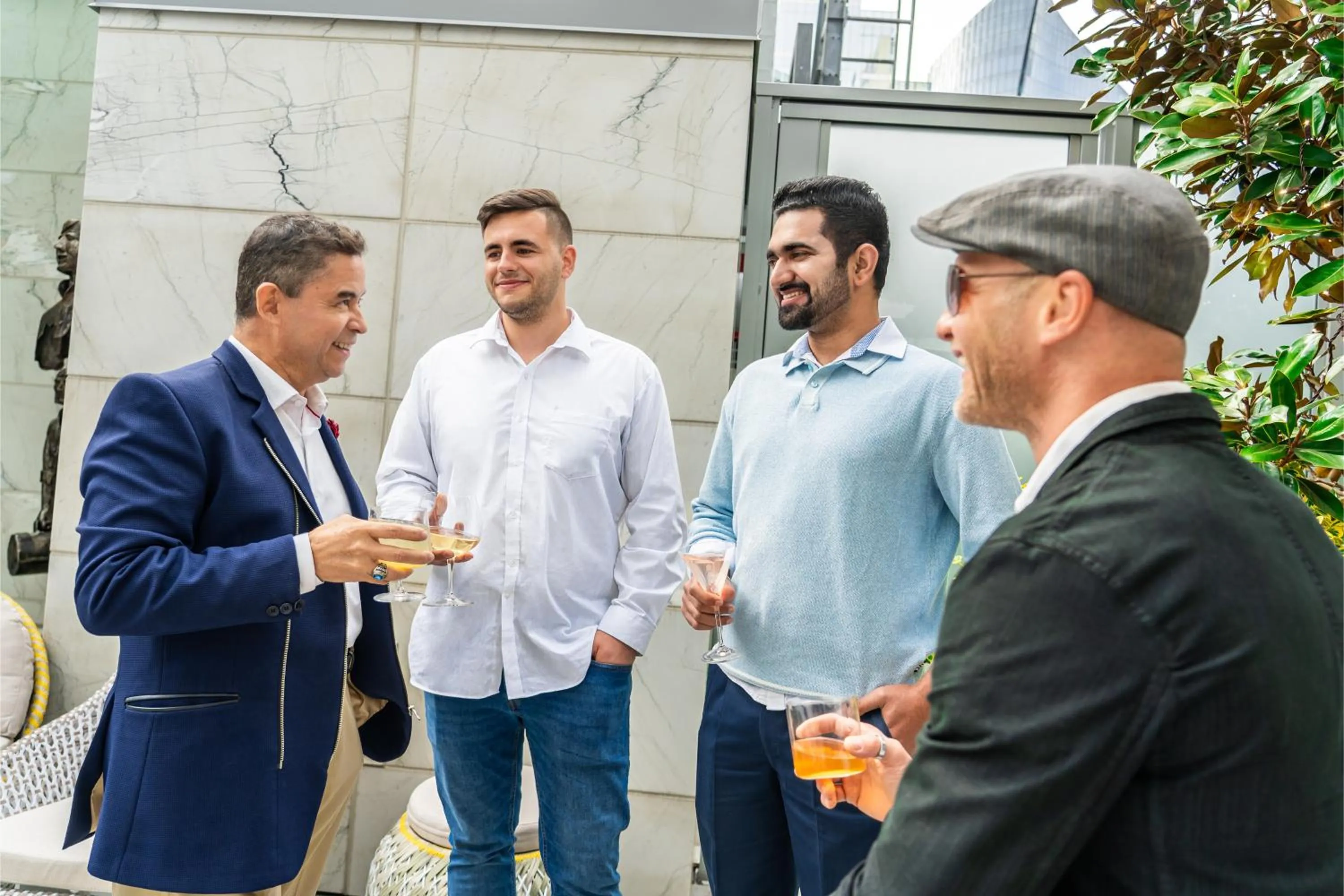 Restaurant/places to eat in AZUR Legacy Collection Hotel