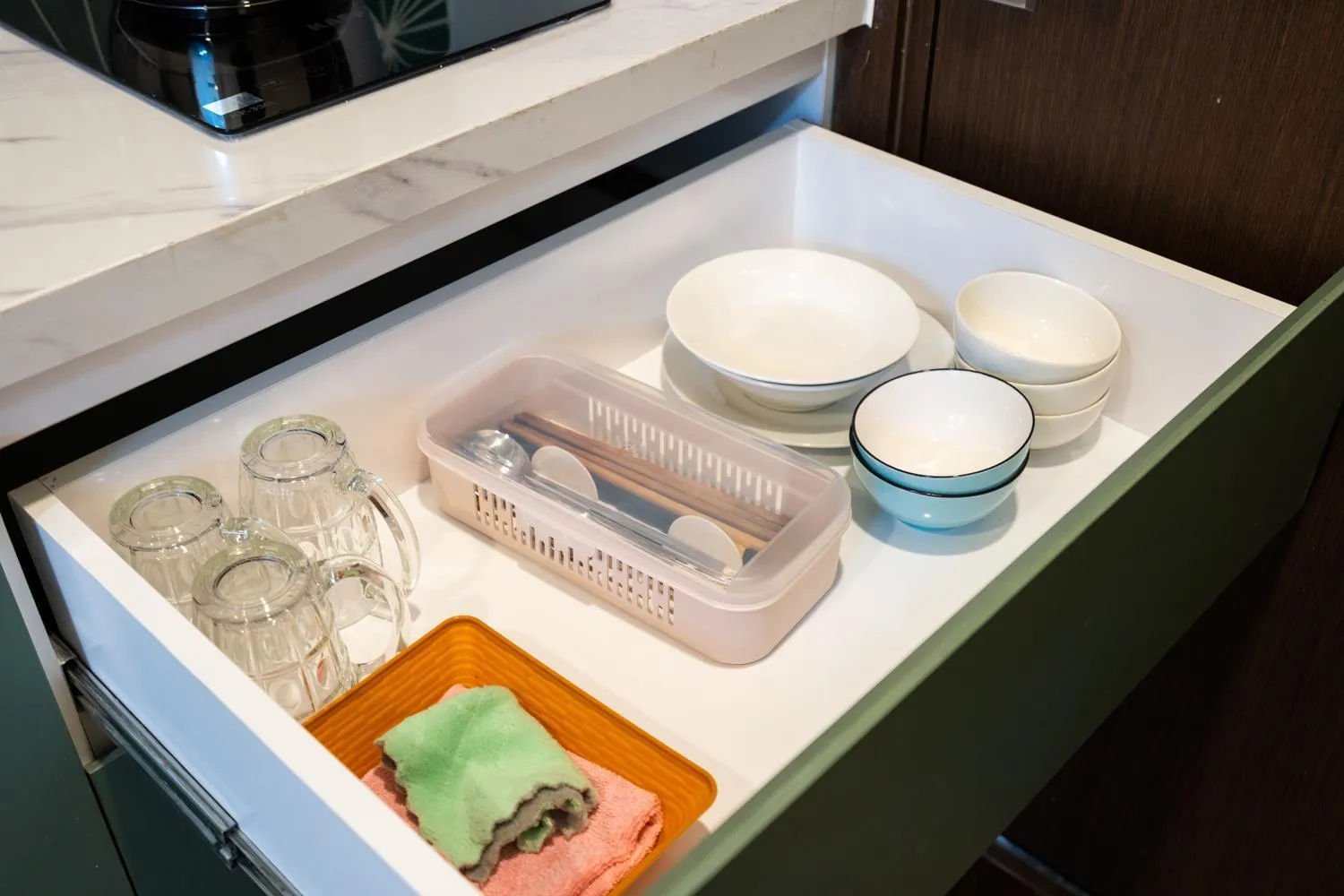 YO's Homes Rivergate Apartment Infinity Pool Near District 1