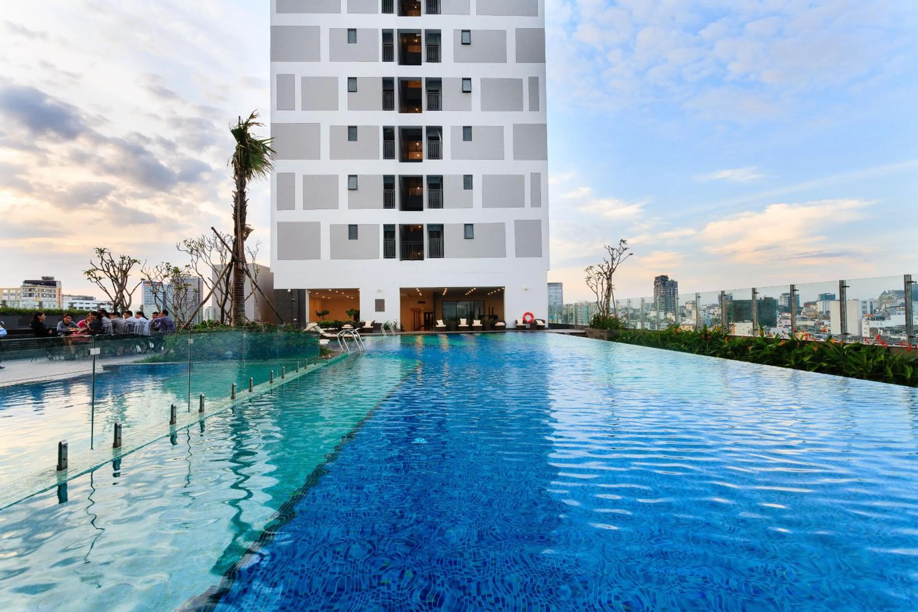 Property building in YO's Homes Rivergate Apartment Infinity Pool Near District 1