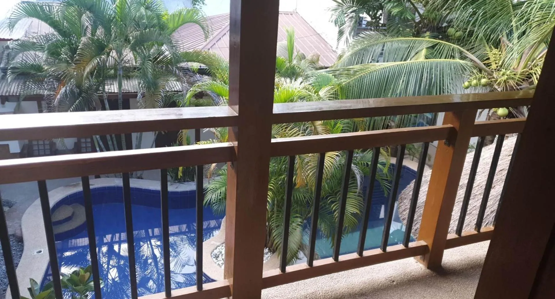 Balcony/Terrace in birdwatchers beachfront hotel panglao