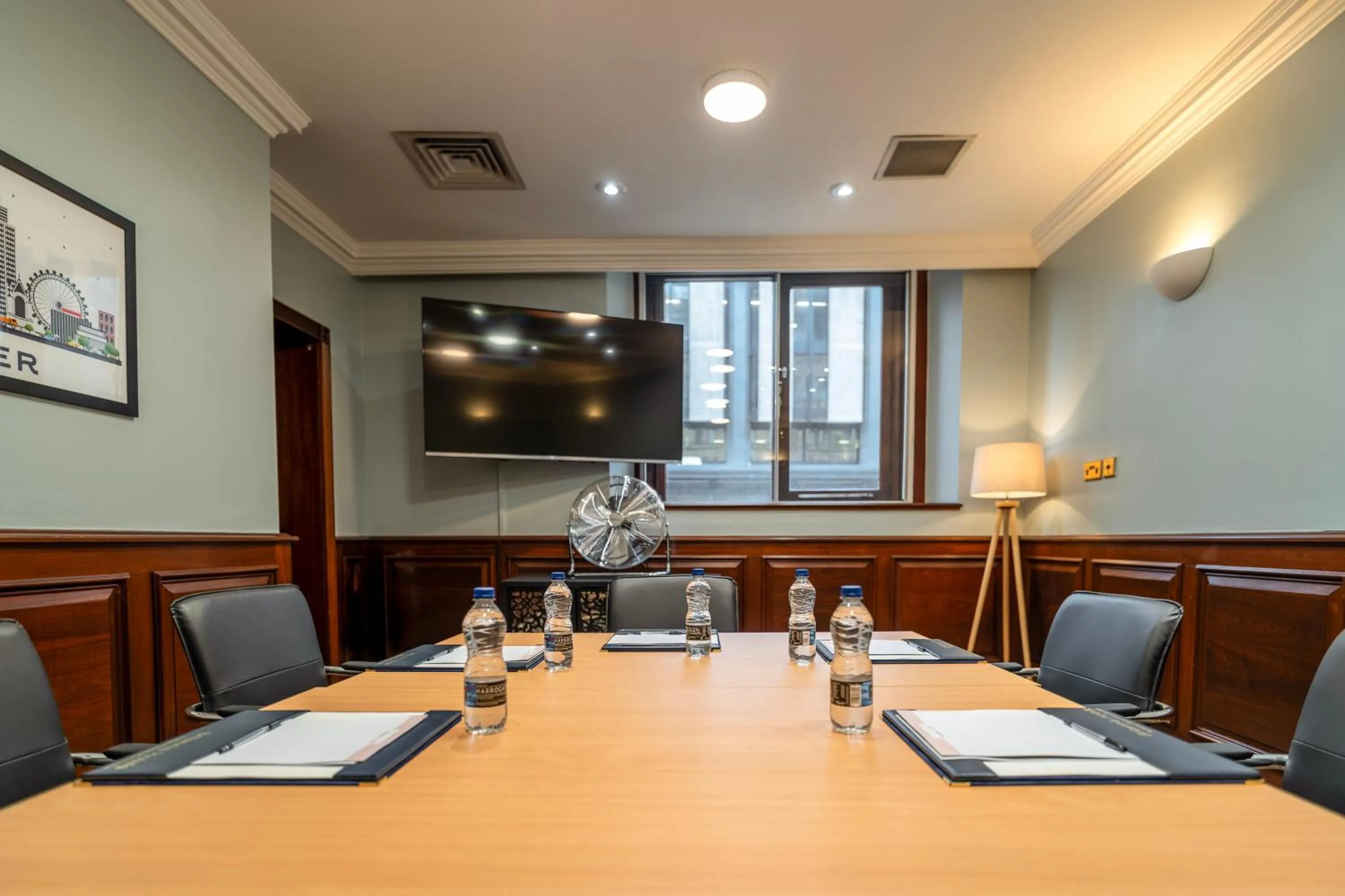 Meeting/conference room in Britannia Hotel City Centre Manchester