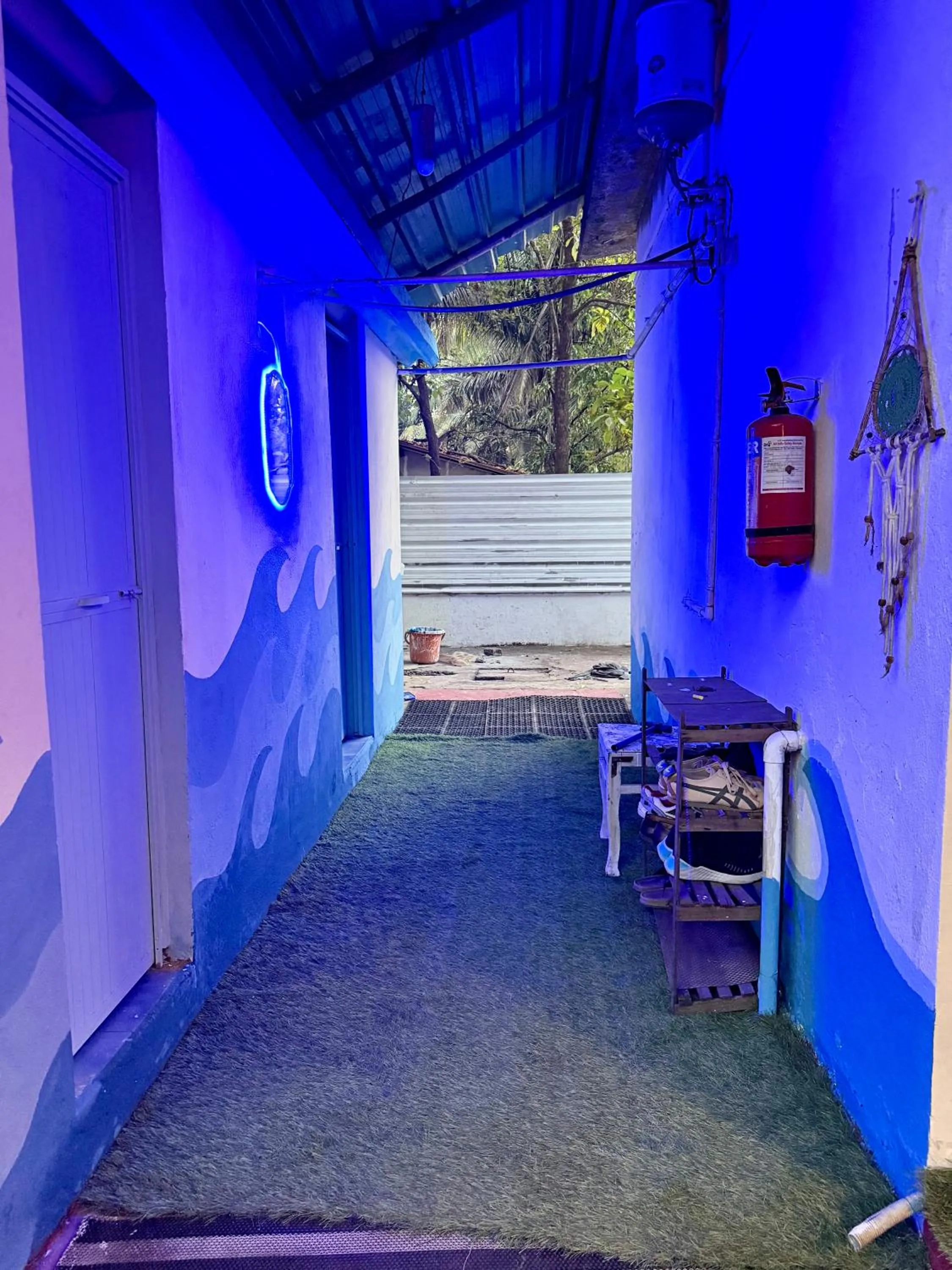 Area and facilities in Endless Blue Hostel