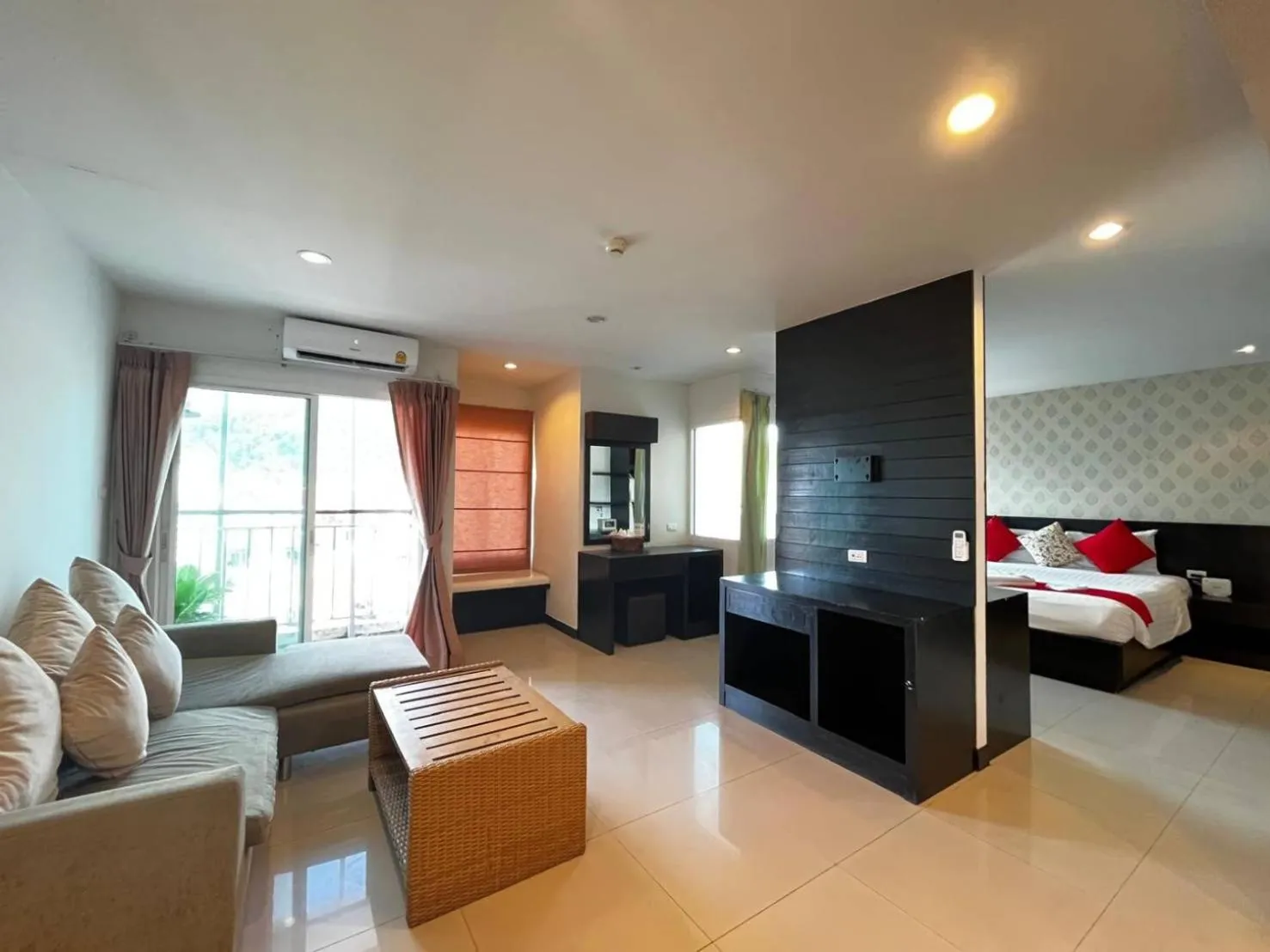 TV and multimedia, Bed in Cocoon APK Resort & Spa